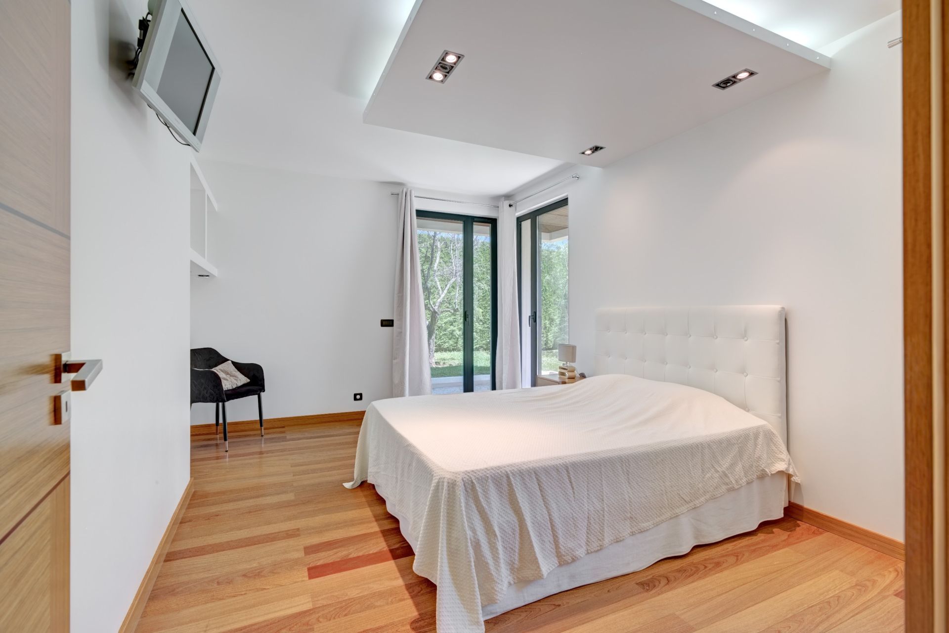 apartment 4 Rooms for sale on CAP D ANTIBES (06160)