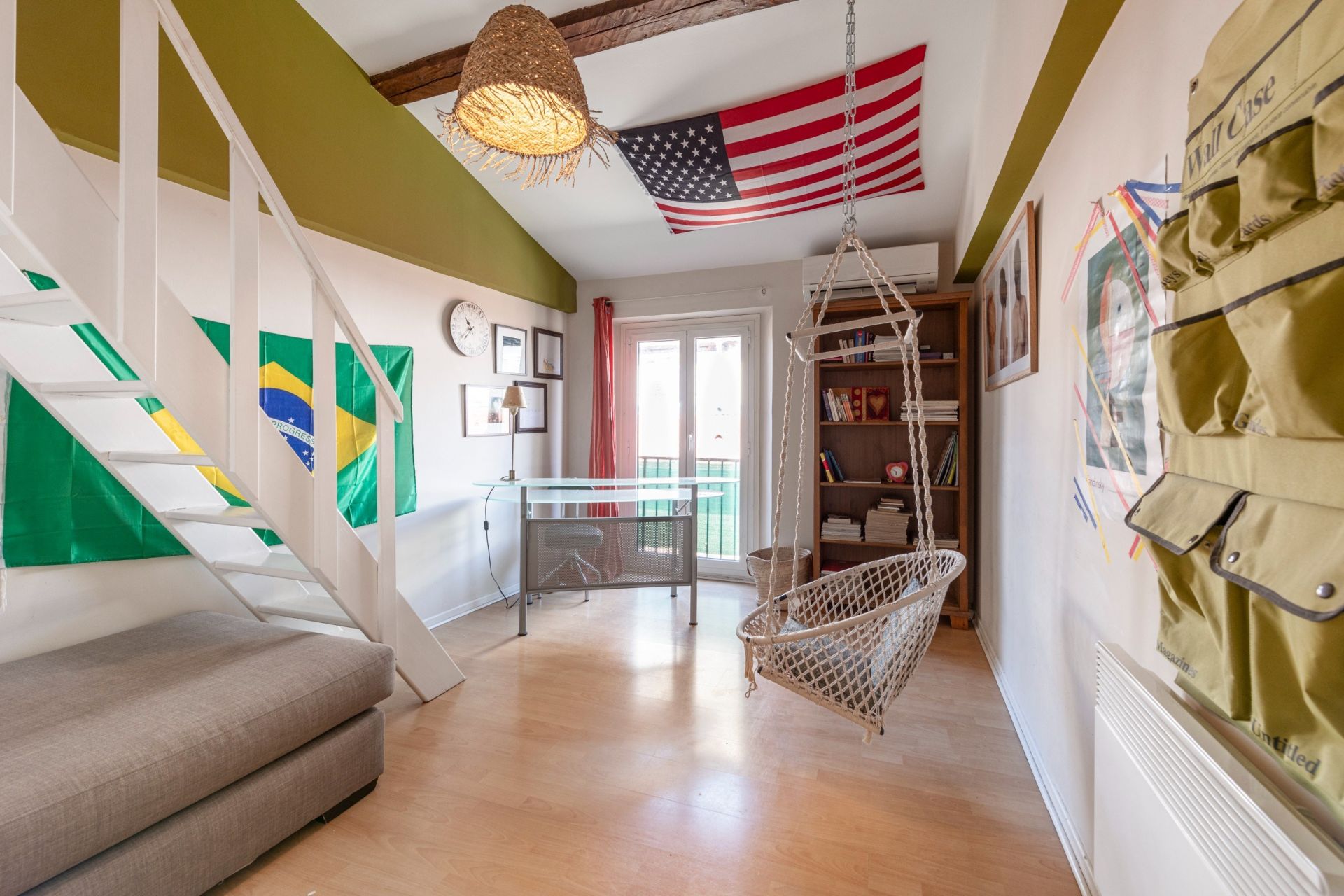 apartment 5 Rooms for sale on NICE (06000)