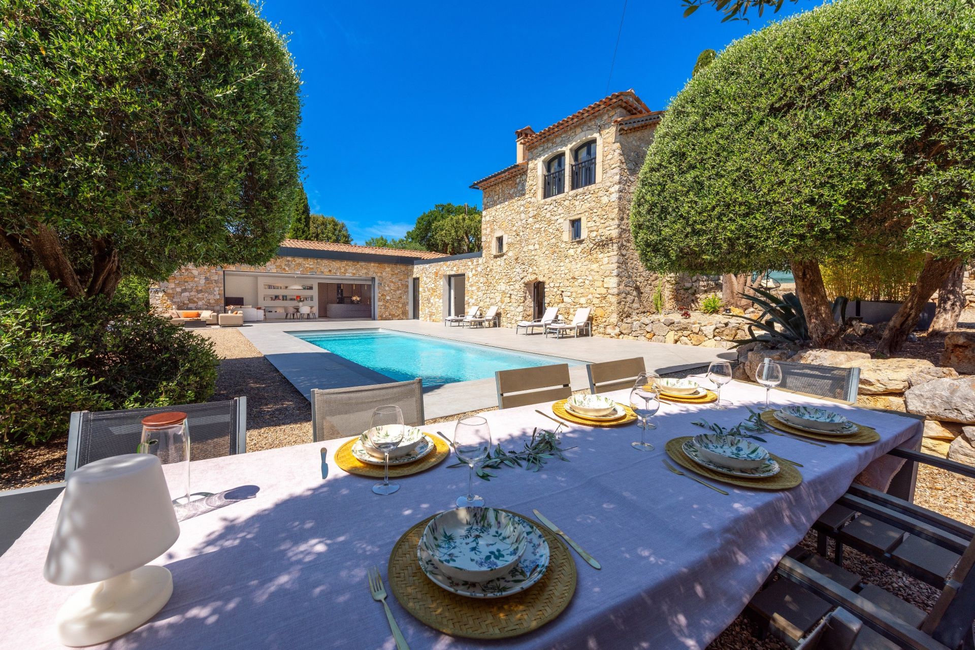 maison provençale 8 Pièces en vente sur LE TIGNET (06530)