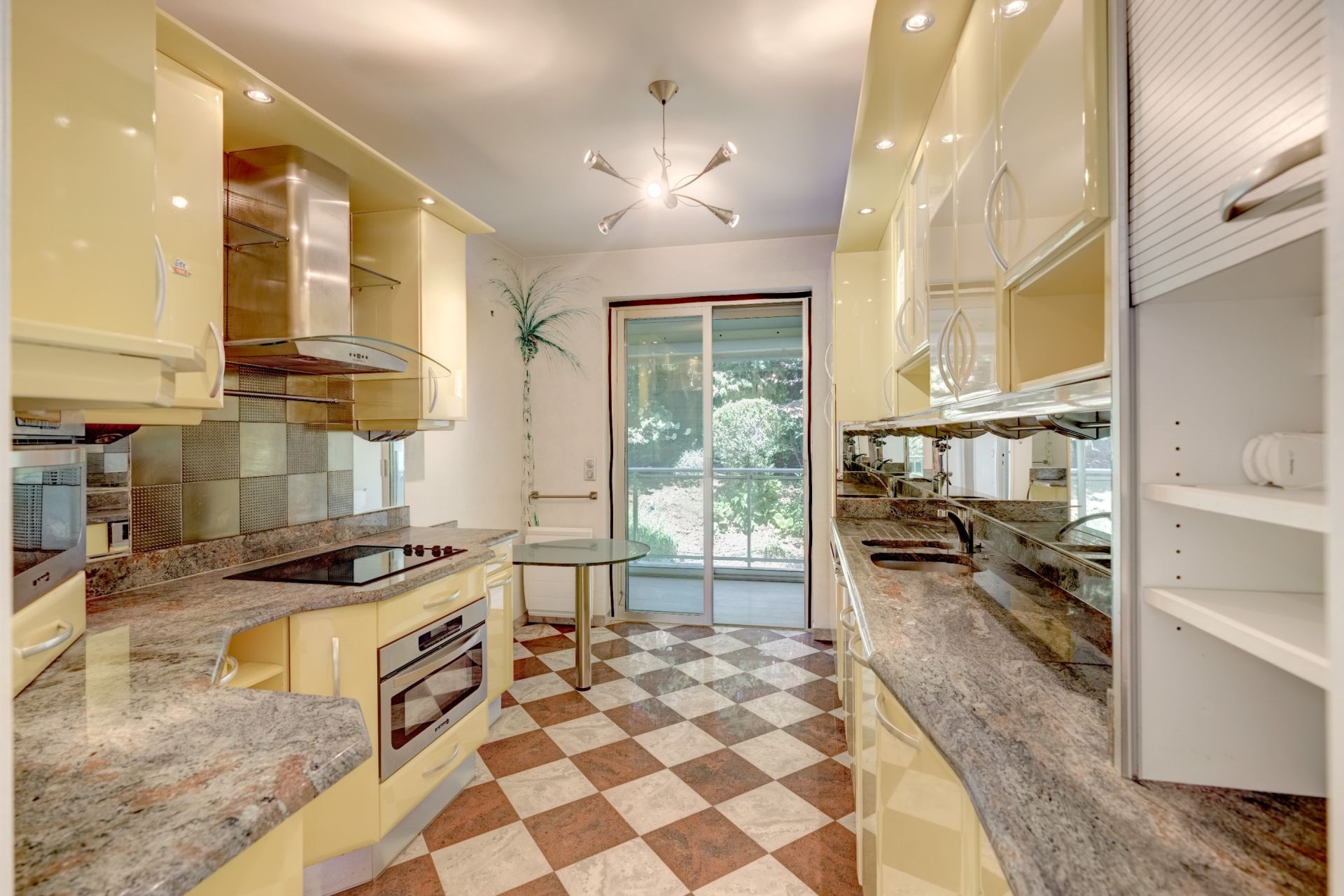 apartment 3 Rooms for sale on LE CANNET (06110)