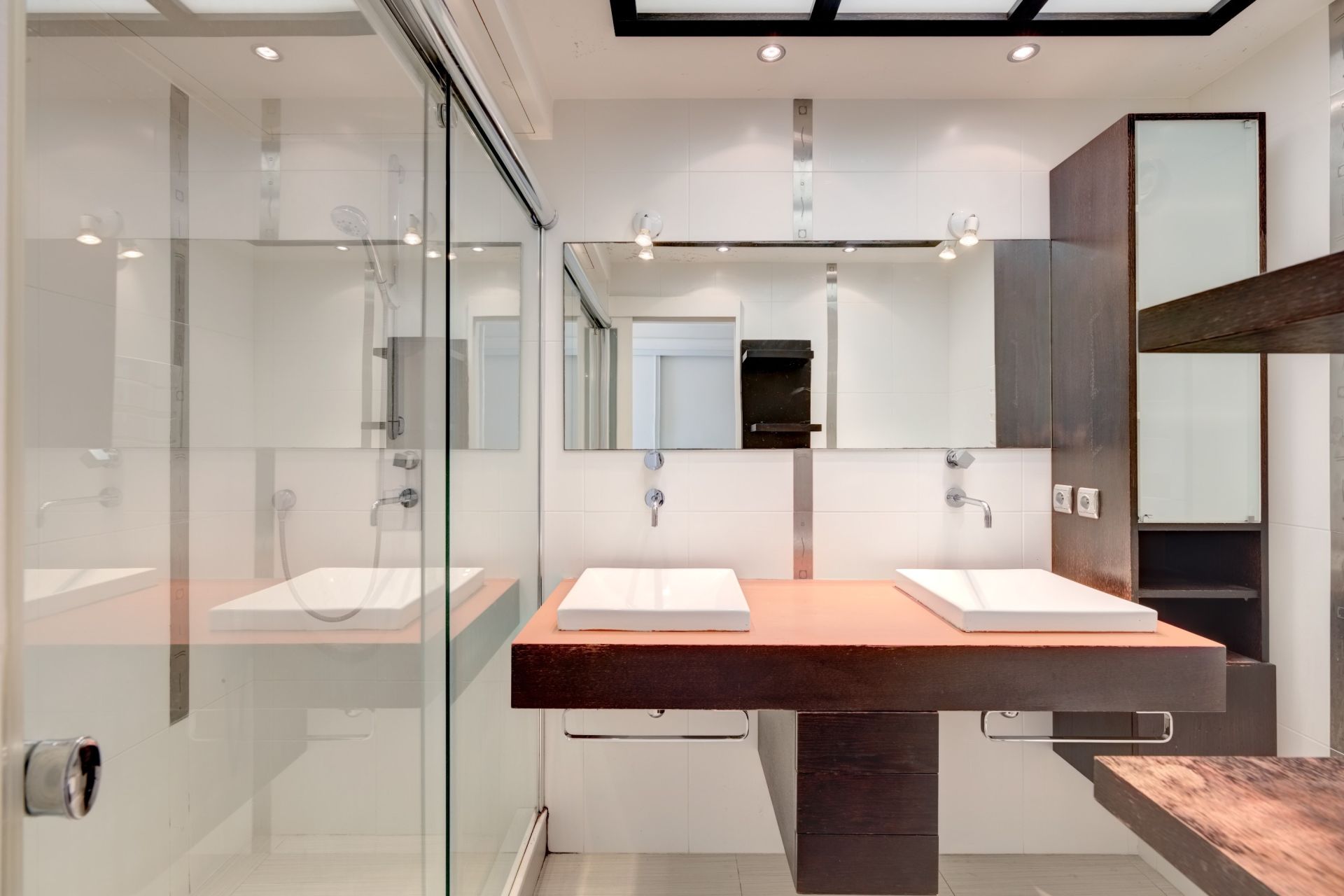 apartment 3 Rooms for sale on LE CANNET (06110)