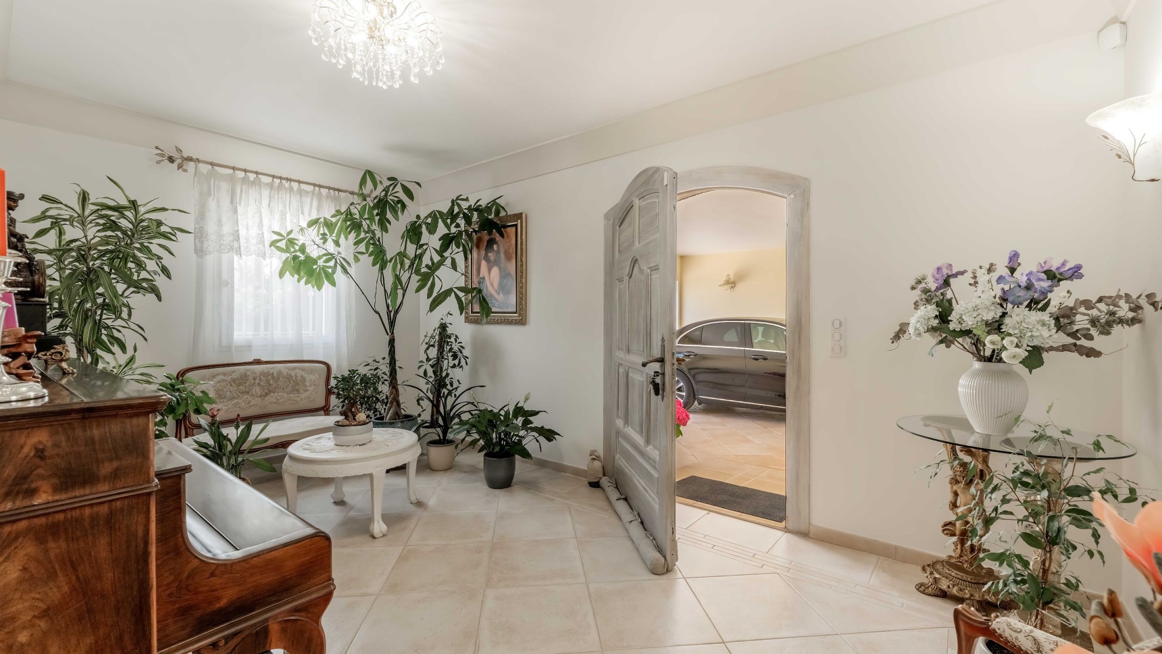 provencal house 8 Rooms for sale on ST AYGULF (83370)