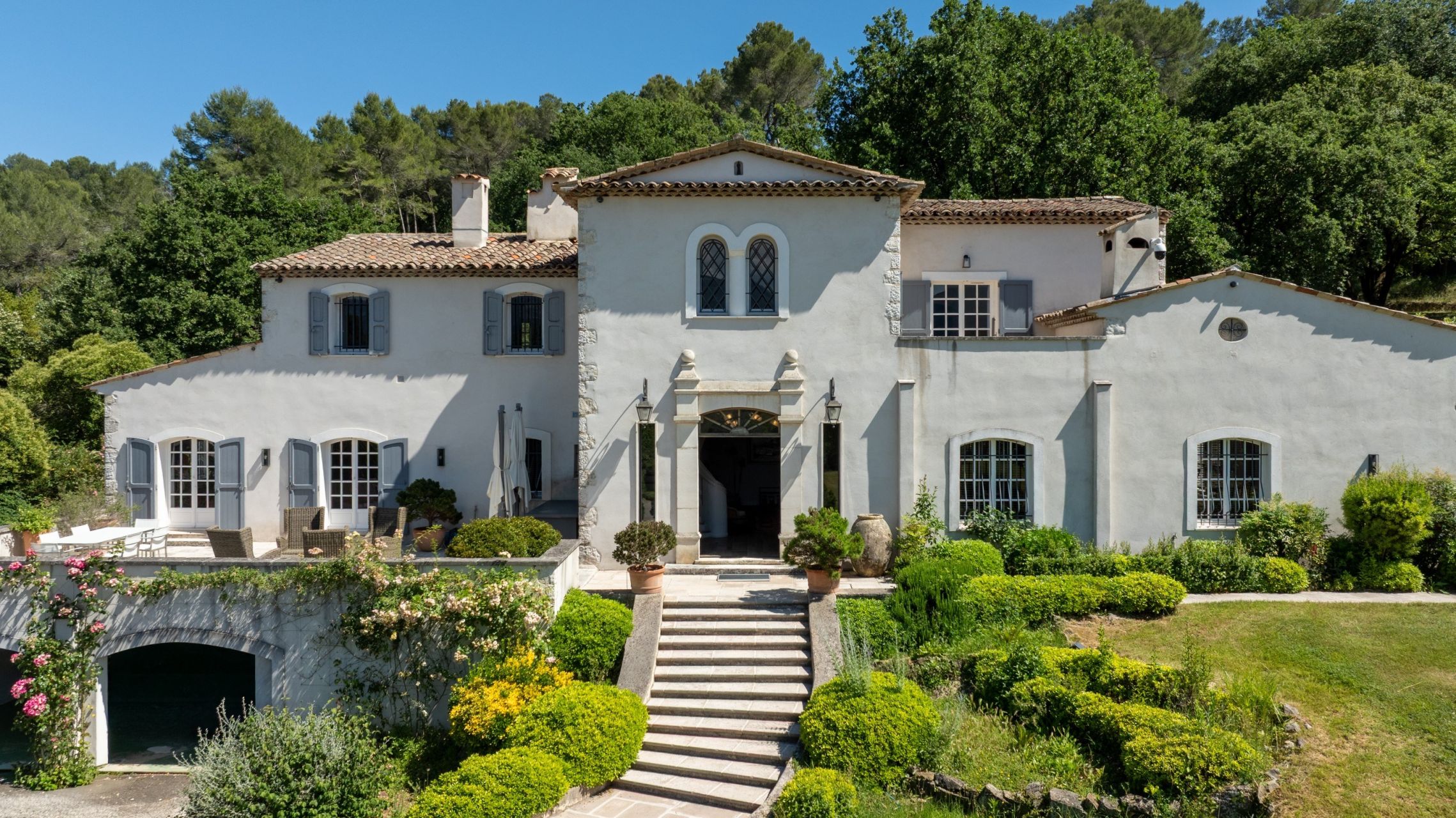 villa 11 Pièces en vente sur VALBONNE (06560)