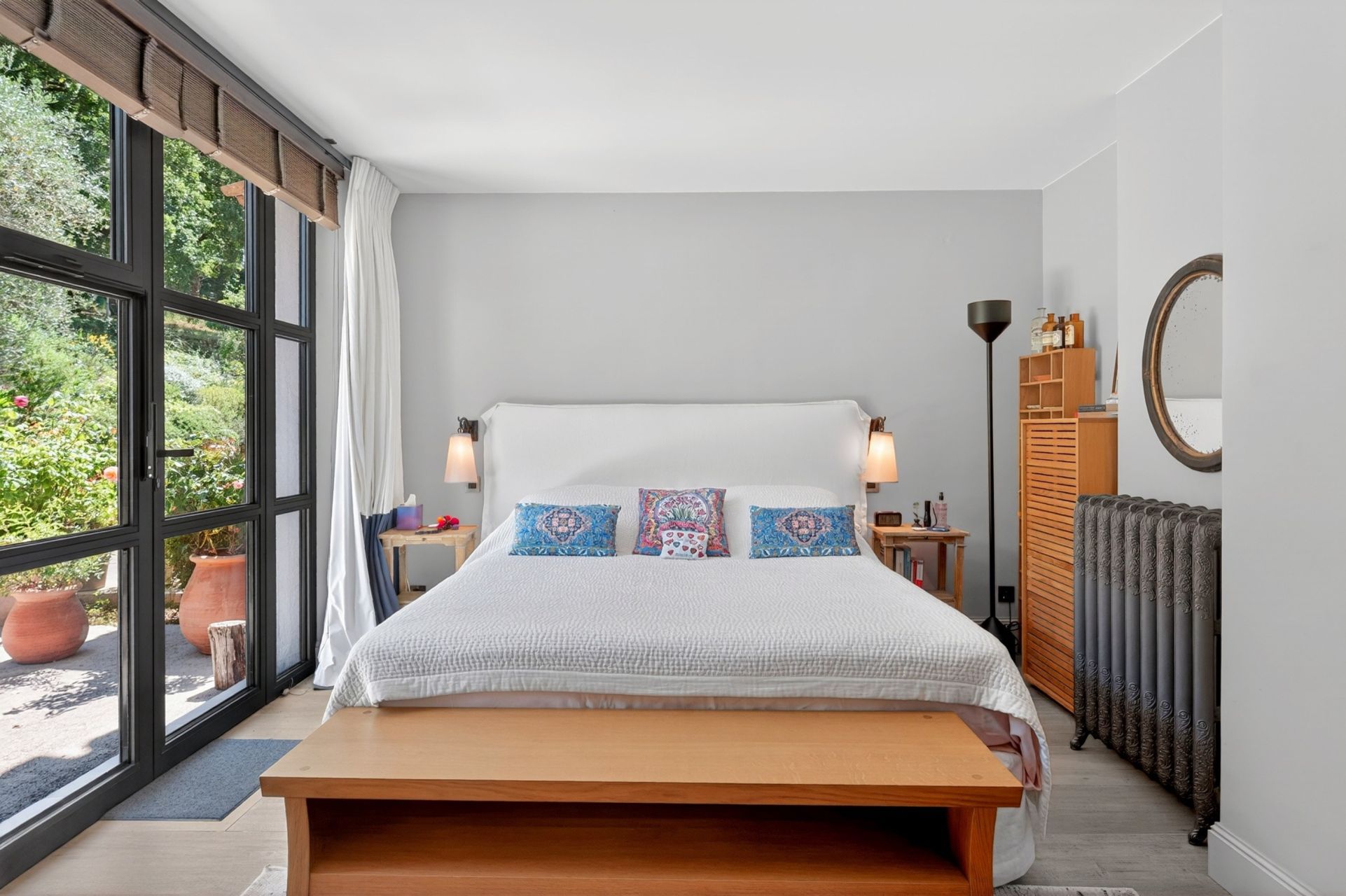 villa 11 Pièces en vente sur VALBONNE (06560)
