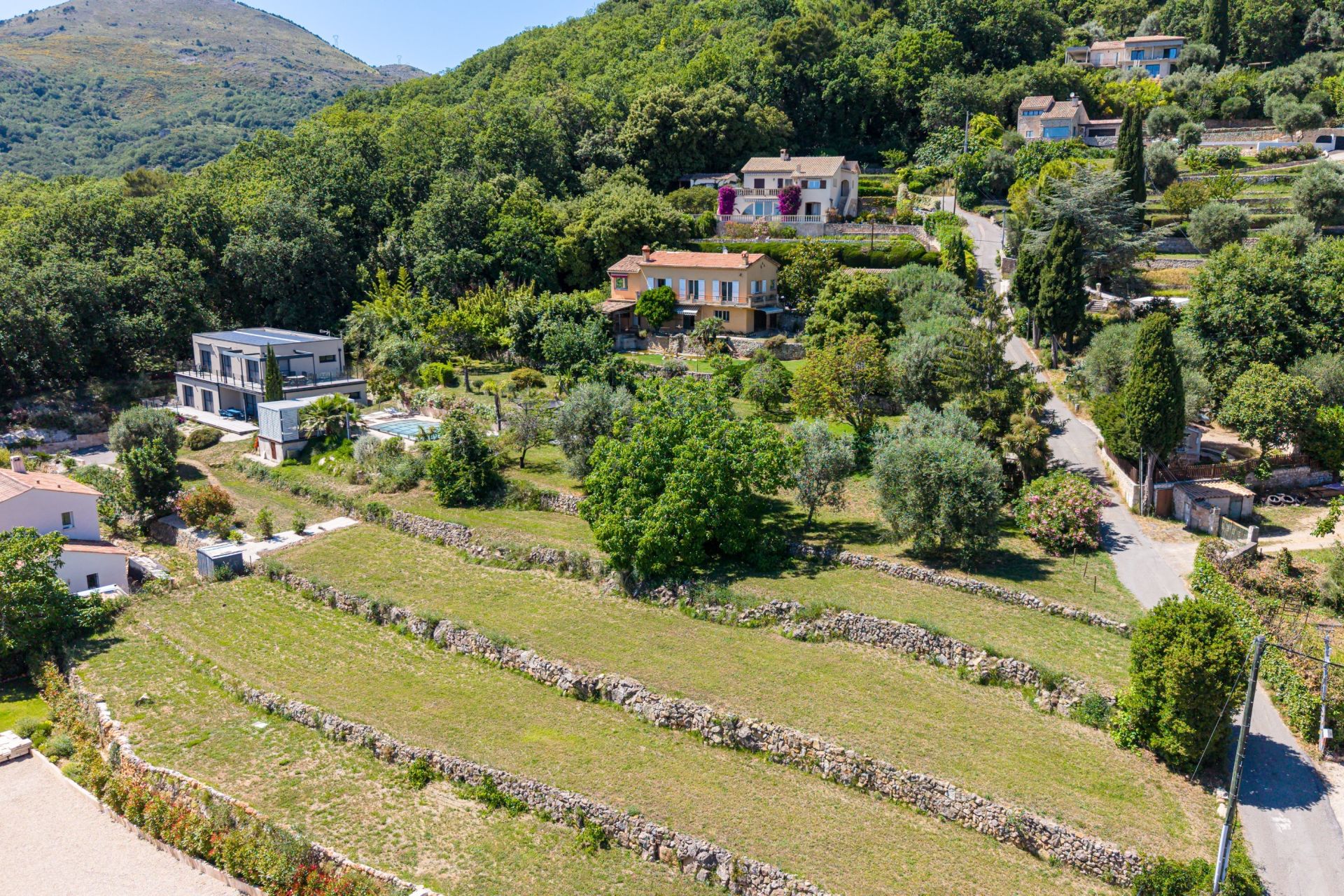 maison provençale 8 Pièces en vente sur VENCE (06140)