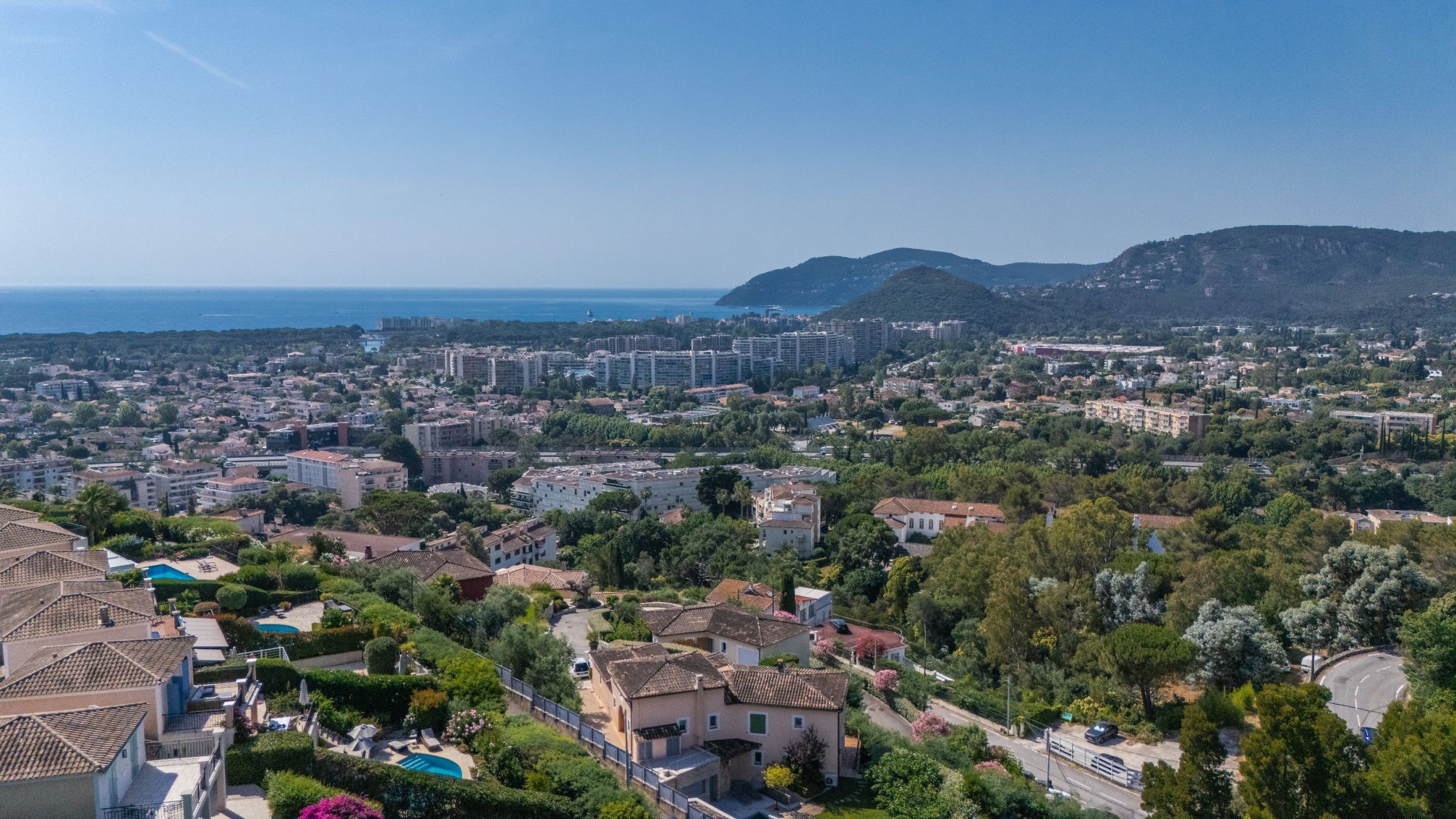 villa 6 Pièces en vente sur MANDELIEU LA NAPOULE (06210)