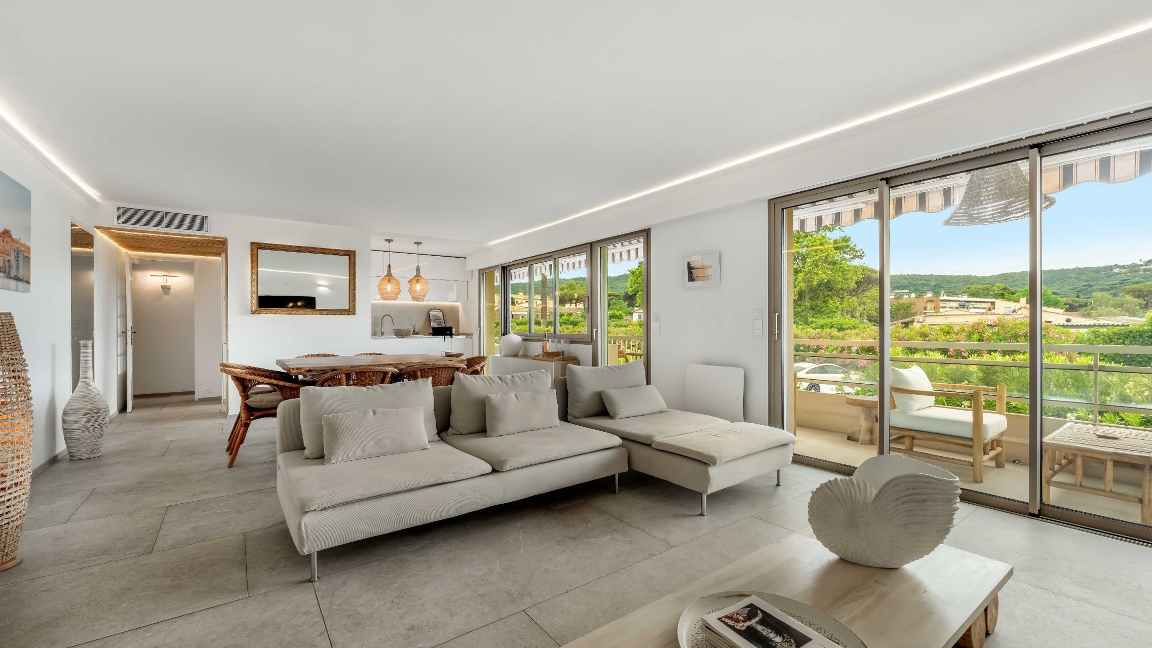 appartement 4 Pièces en vente sur ST TROPEZ (83990)