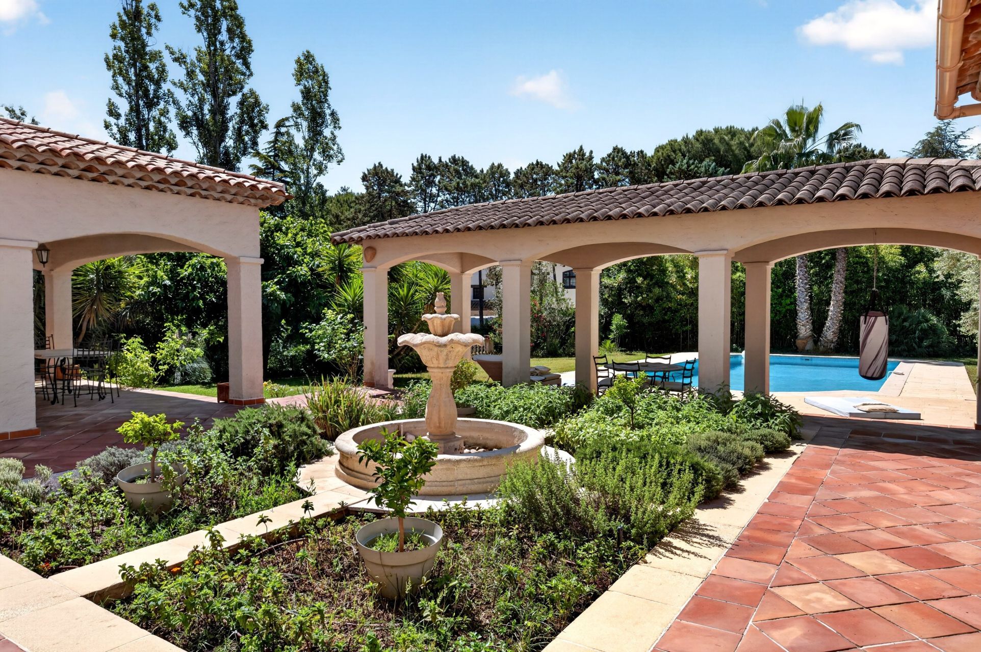 villa 9 Pièces en vente sur MOUANS SARTOUX (06370)