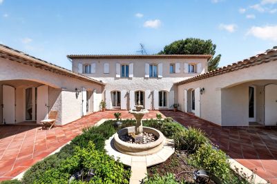 Vente Villa Mouans-Sartoux 9&nbsp;Pièces 277&nbsp;m²