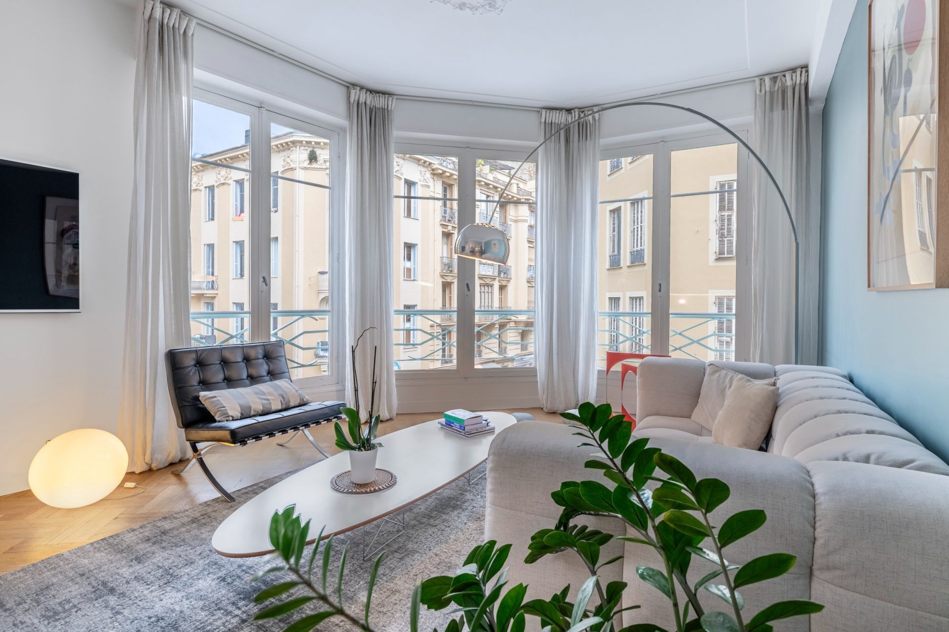 apartment 4 Rooms for sale on NICE (06000)