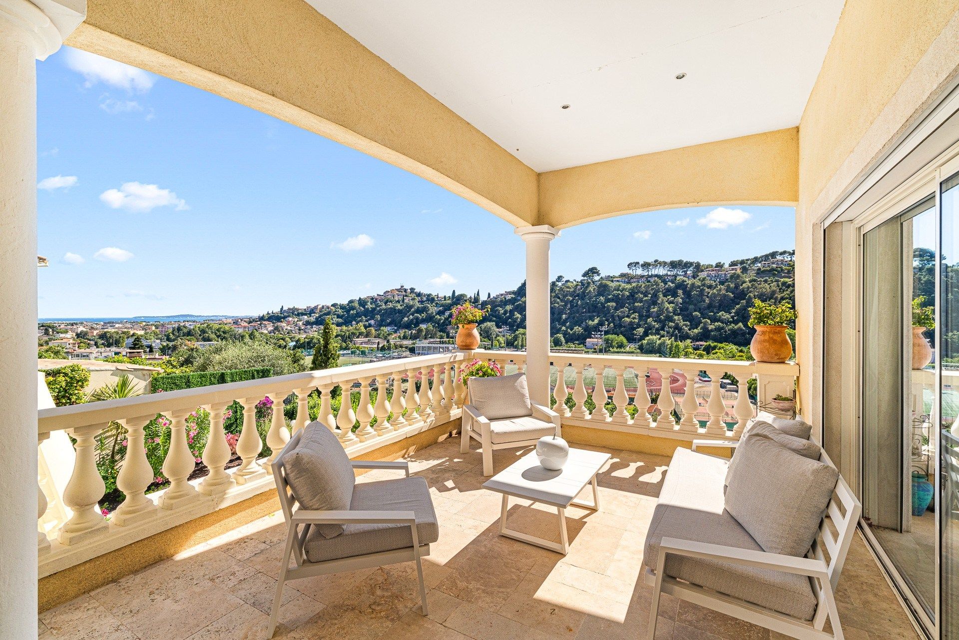 bastide 5 Pièces en vente sur CAGNES SUR MER (06800)