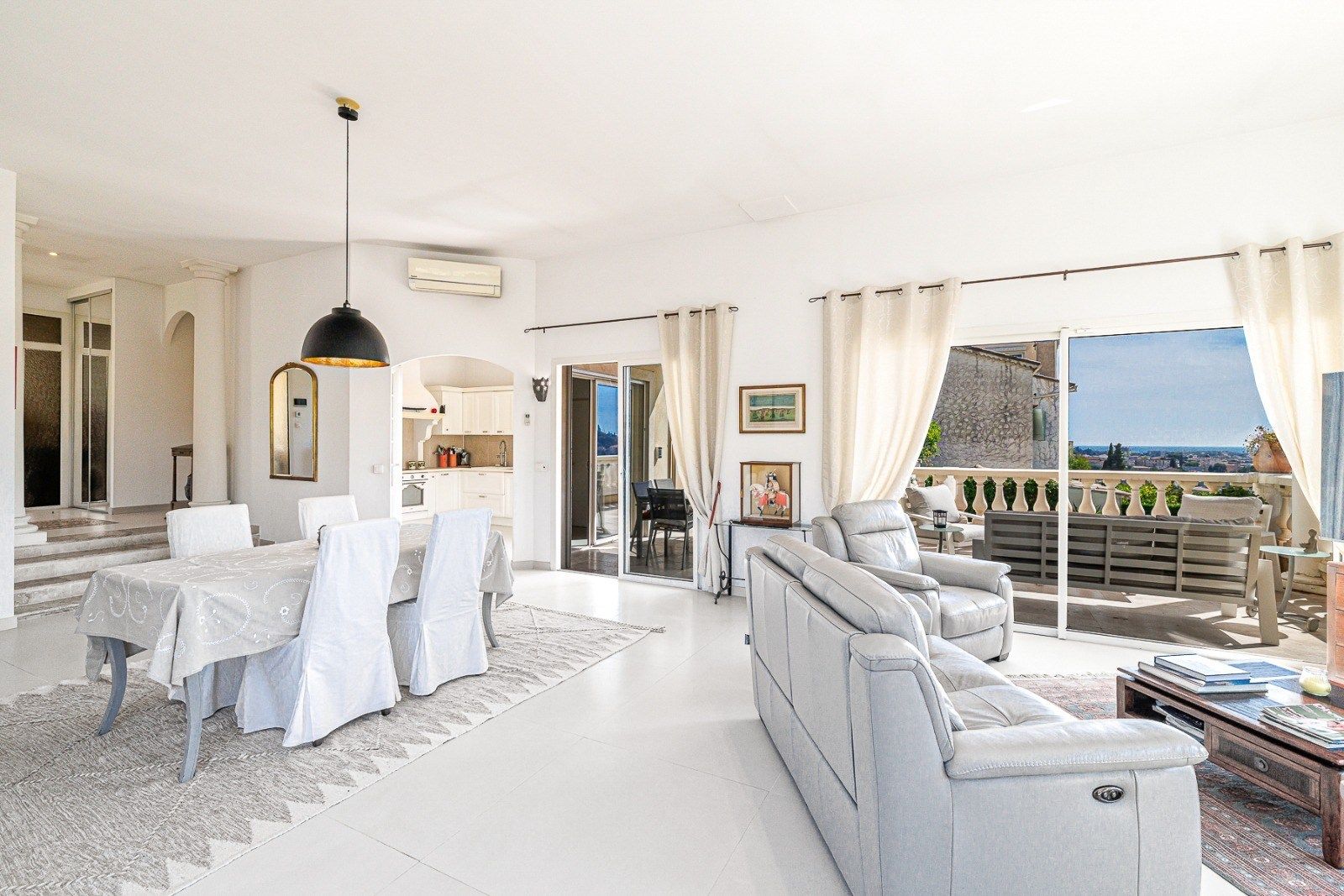 bastide 5 Pièces en vente sur CAGNES SUR MER (06800)