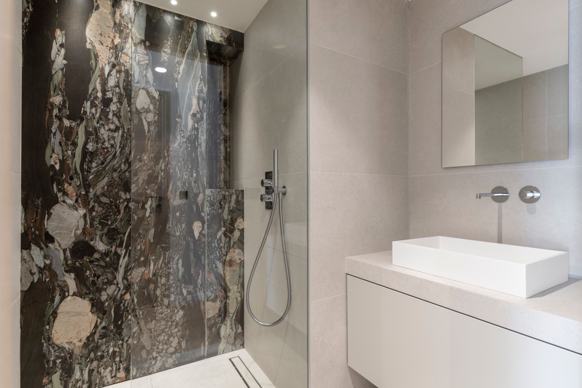 apartment 3 Rooms for sale on NICE (06000)