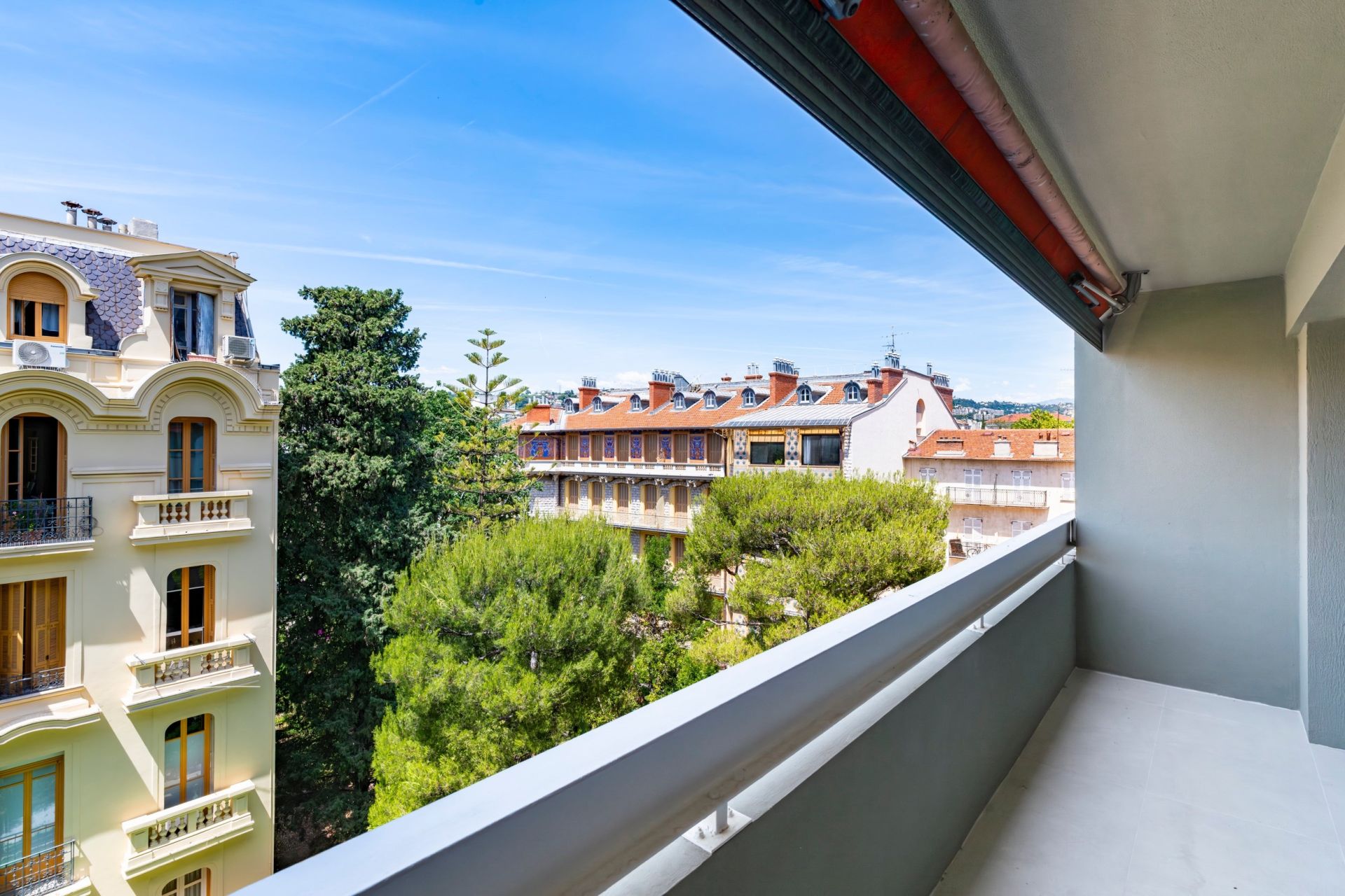 apartment 3 Rooms for sale on NICE (06000)