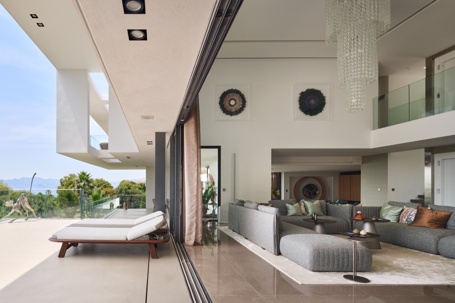 architect's house 14 Rooms for sale on CANNES (06400)