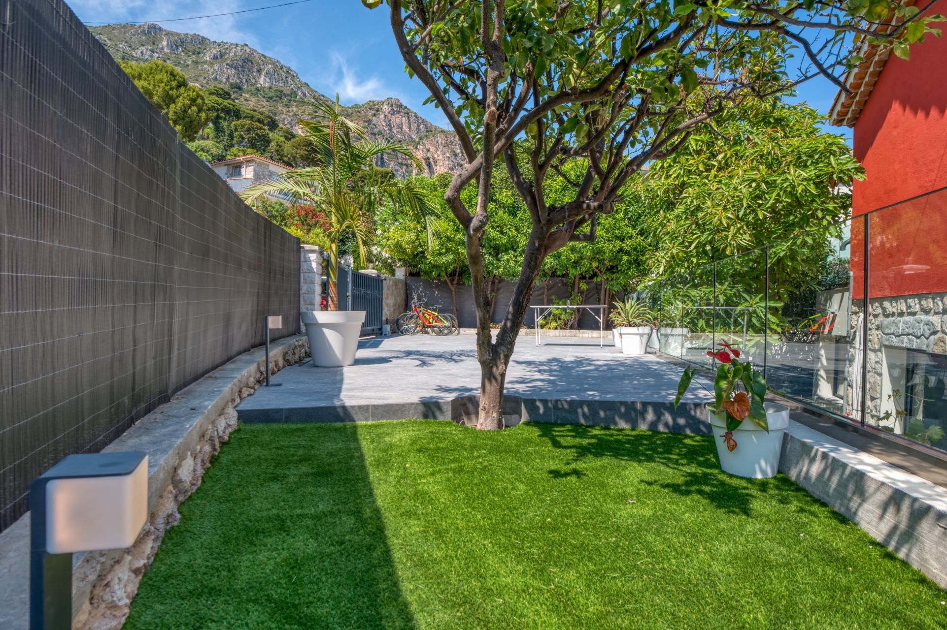 maison contemporaine 7 Pièces en vente sur EZE (06360)