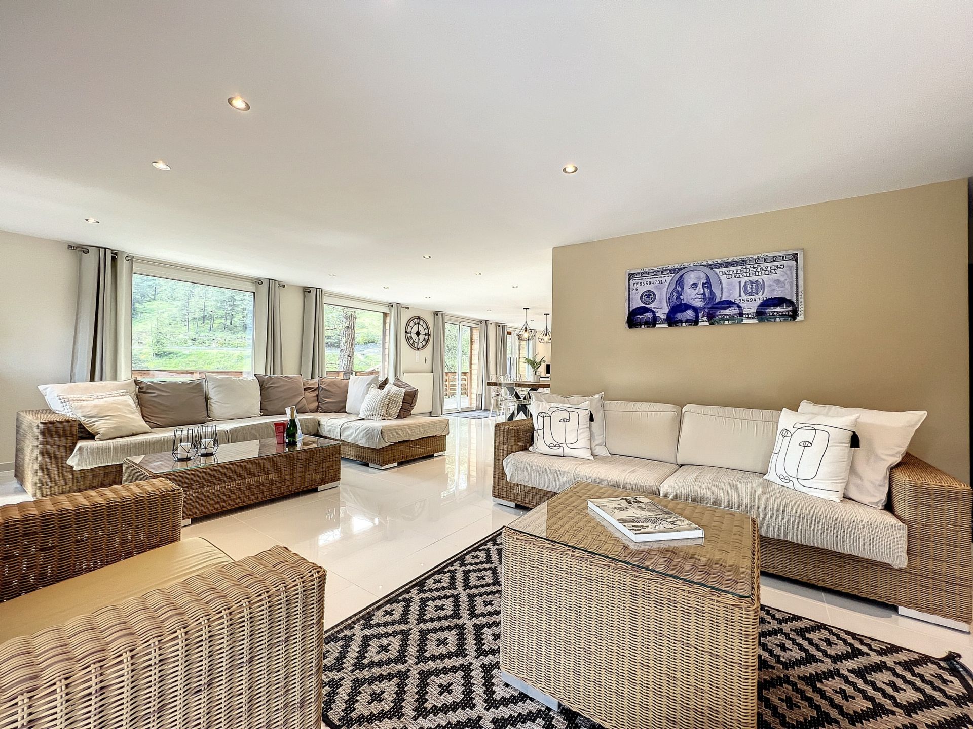 chalet 6 Rooms for sale on VALBERG (06470)