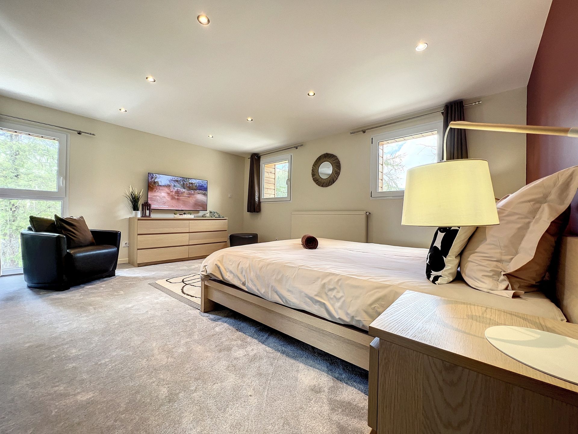 chalet 6 Rooms for sale on VALBERG (06470)