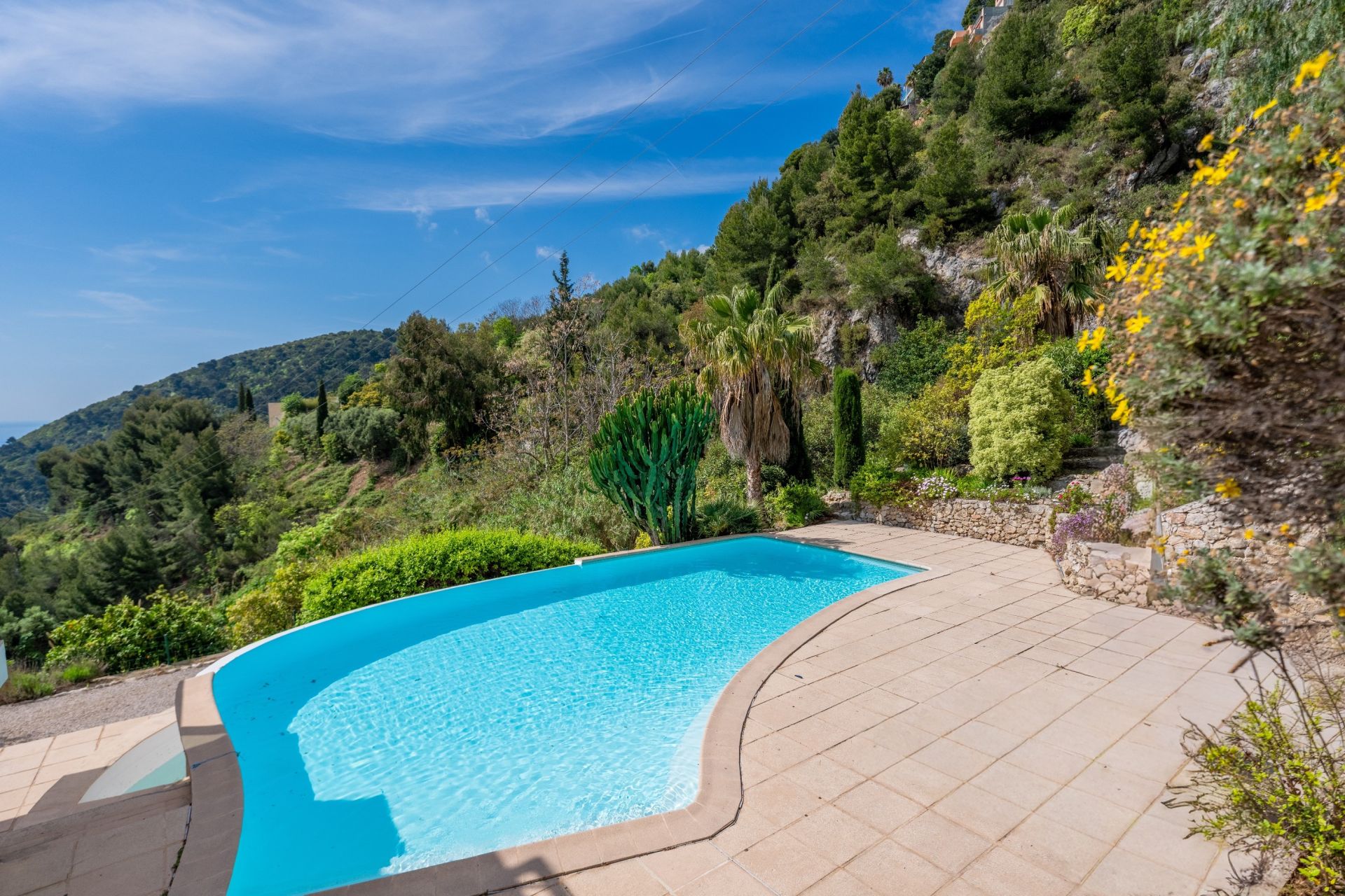 villa 7 Pièces en vente sur EZE (06360)