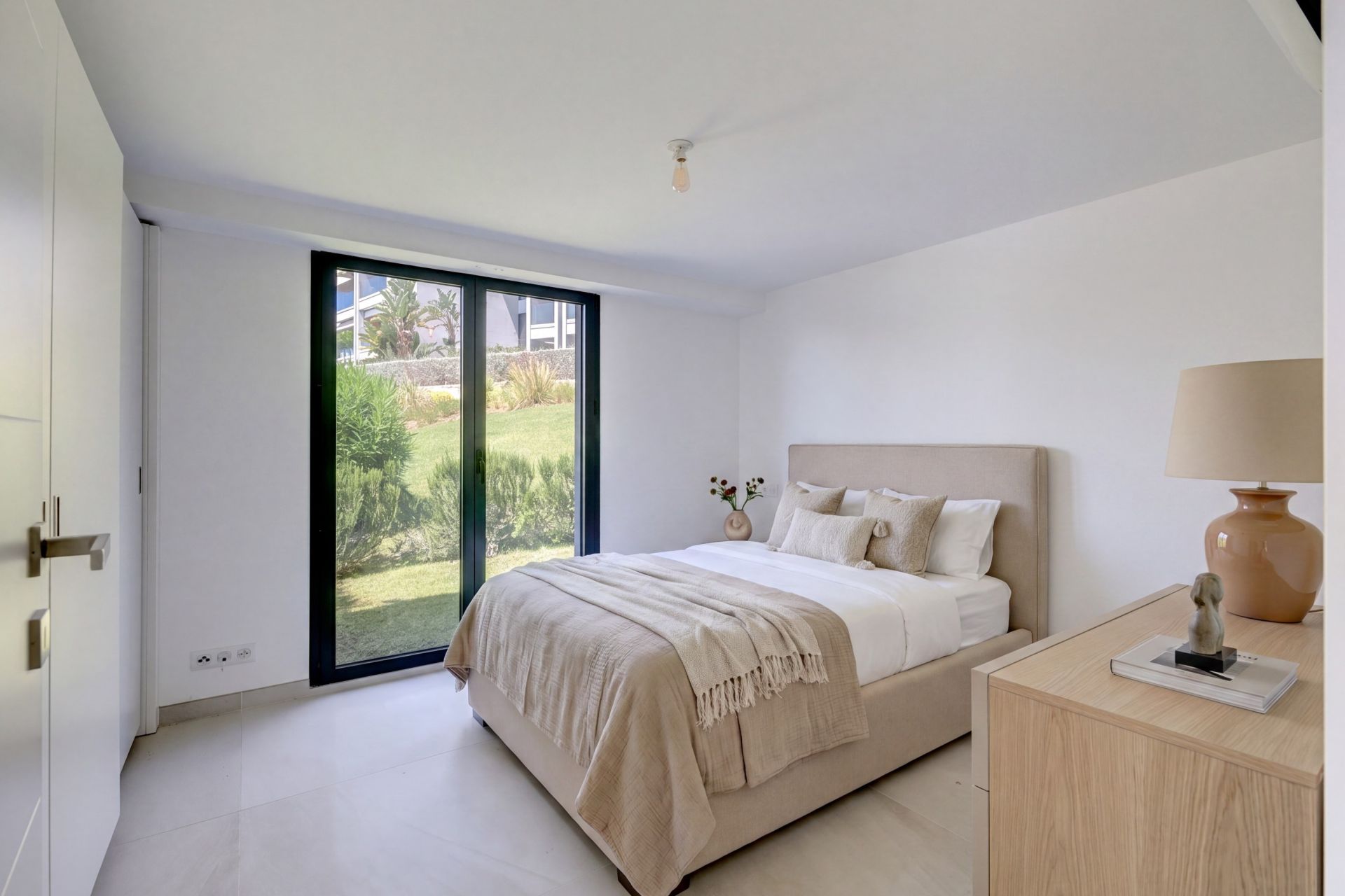 appartement 3 Pièces en vente sur VALLAURIS (06220)