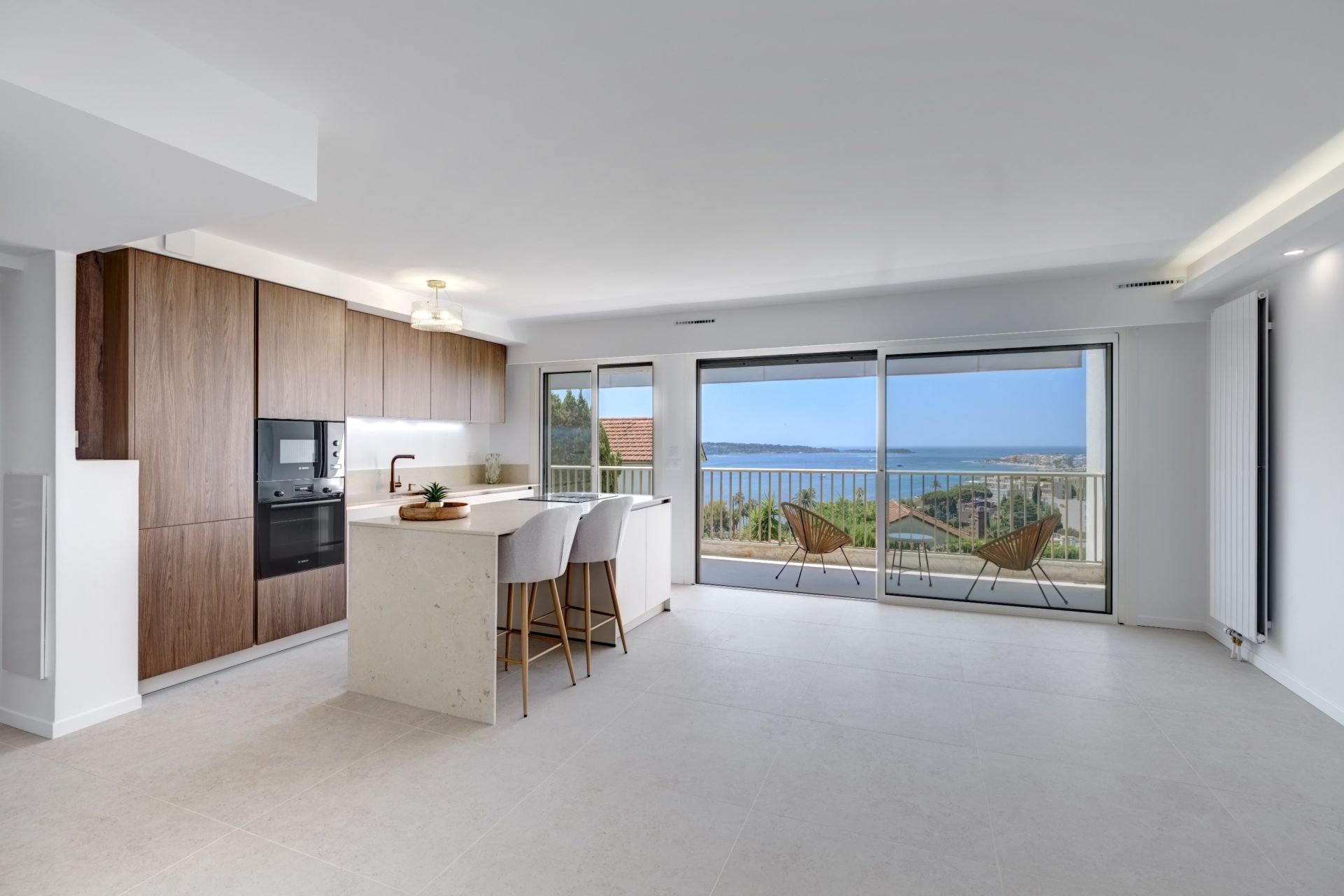 apartment 2 Rooms for sale on CANNES (06400)