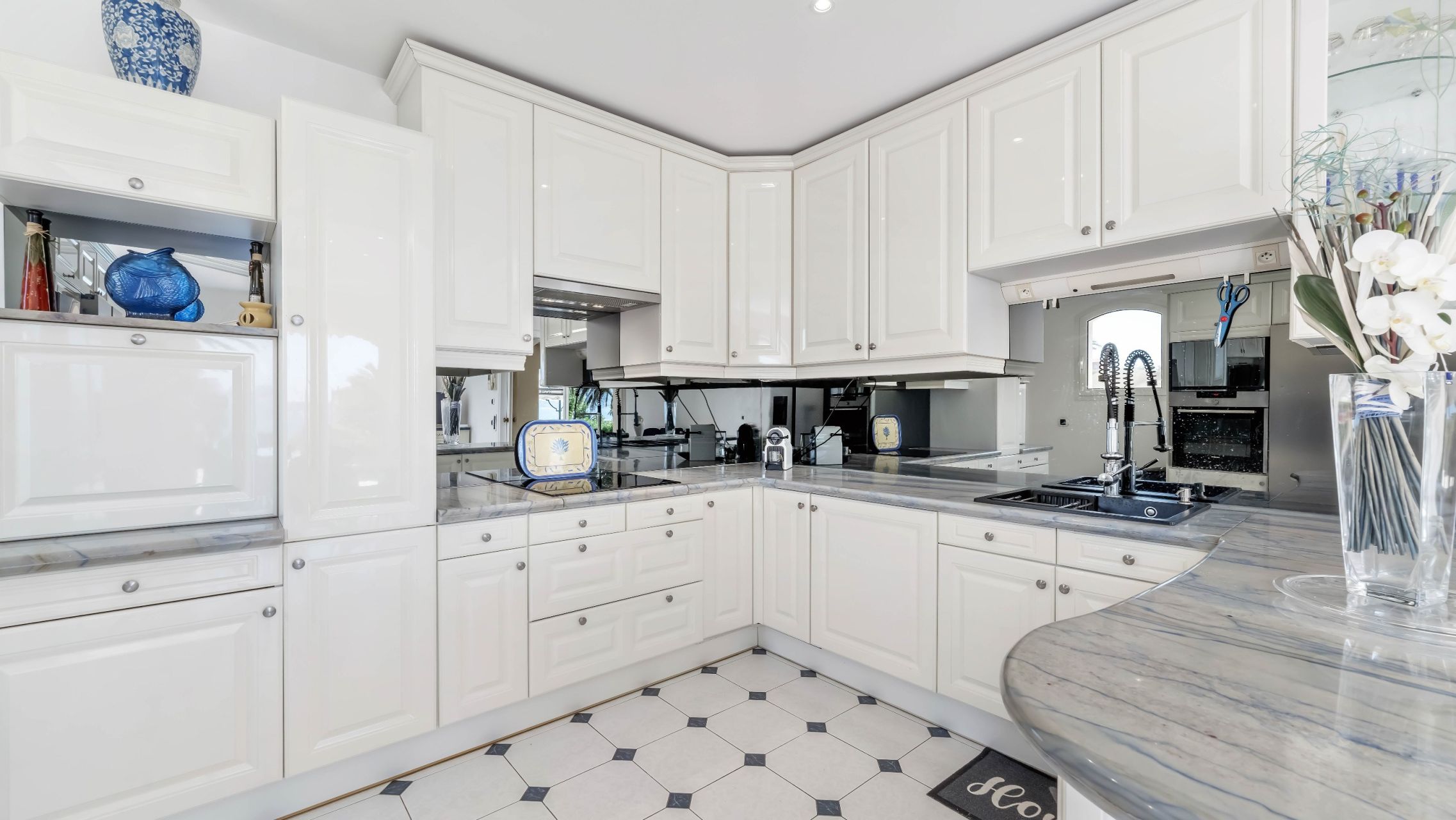 maison de maître 10 Pièces en vente sur GRIMAUD (83310)