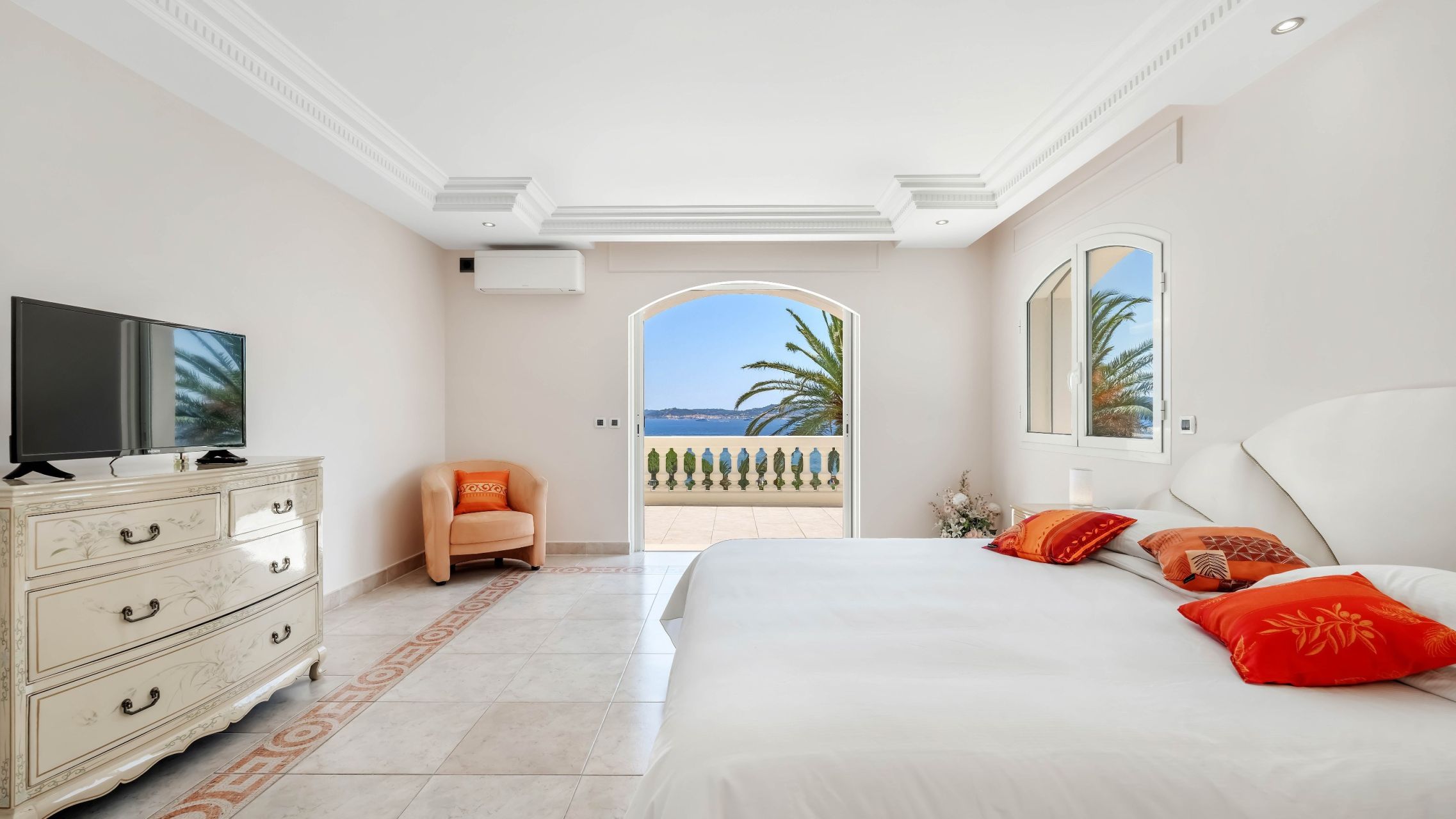 maison de maître 10 Pièces en vente sur GRIMAUD (83310)
