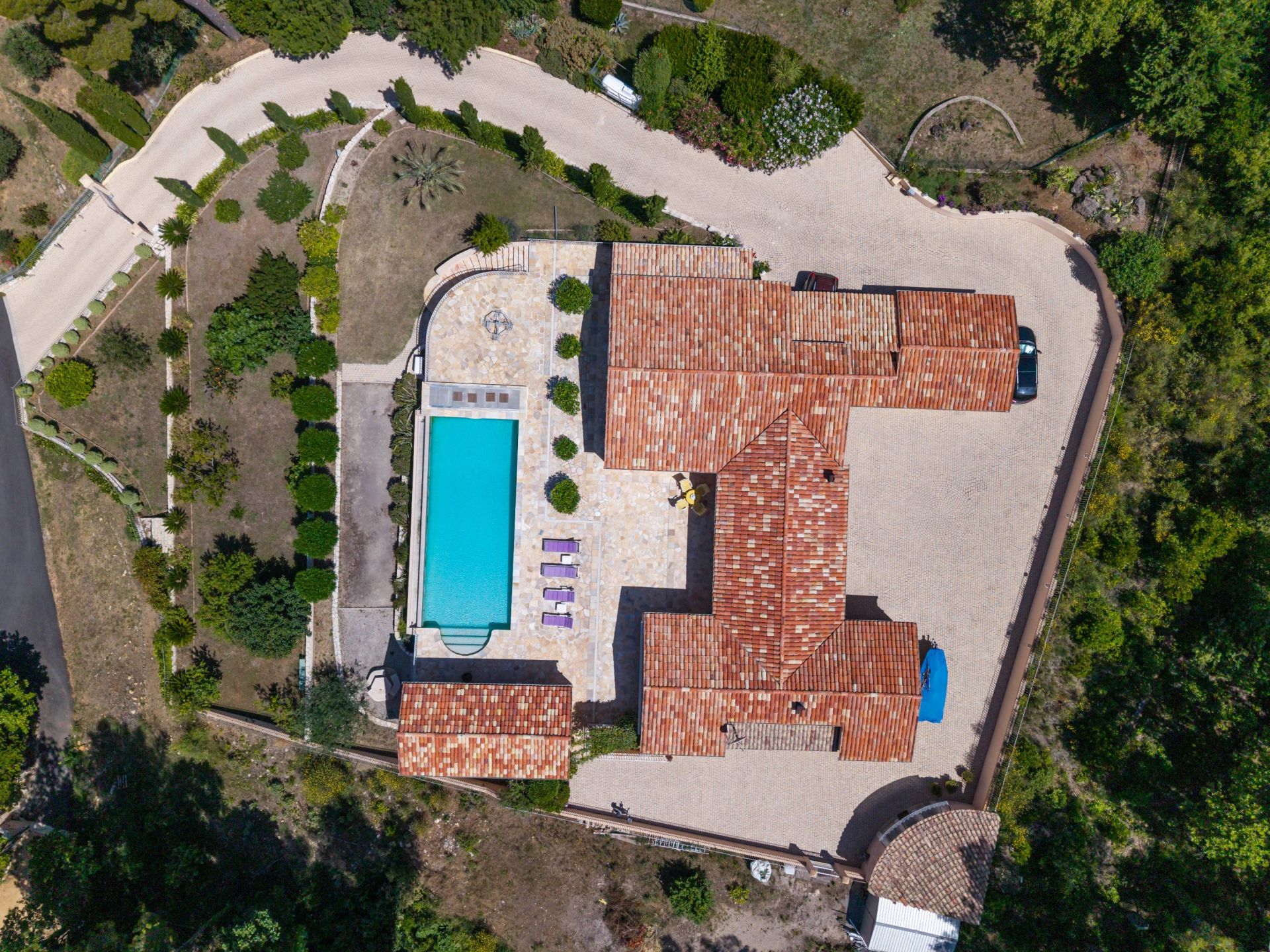 villa 6 Rooms for sale on CABRIS (06530)