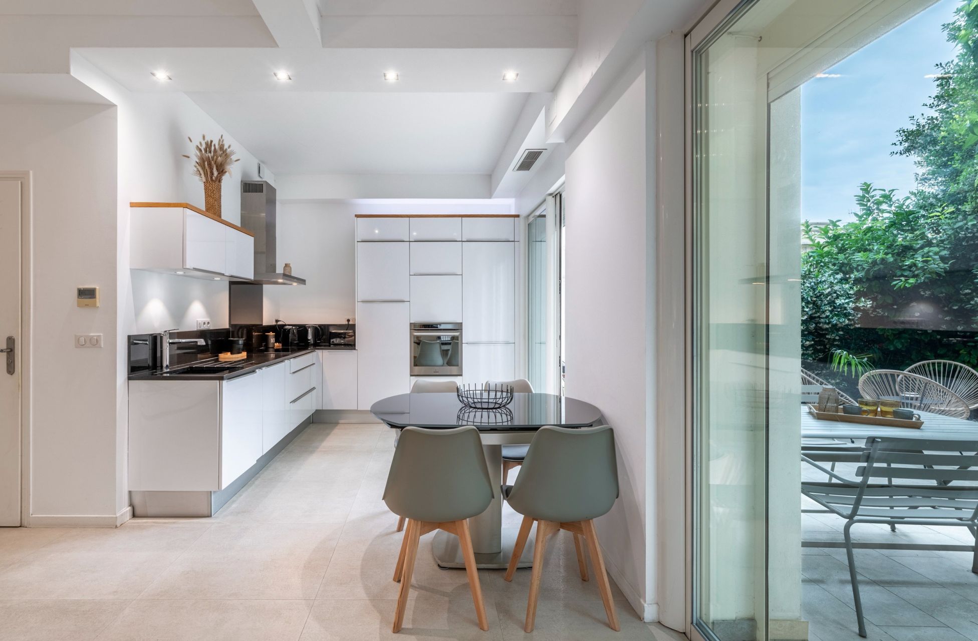 apartment 2 Rooms for sale on CANNES (06400)