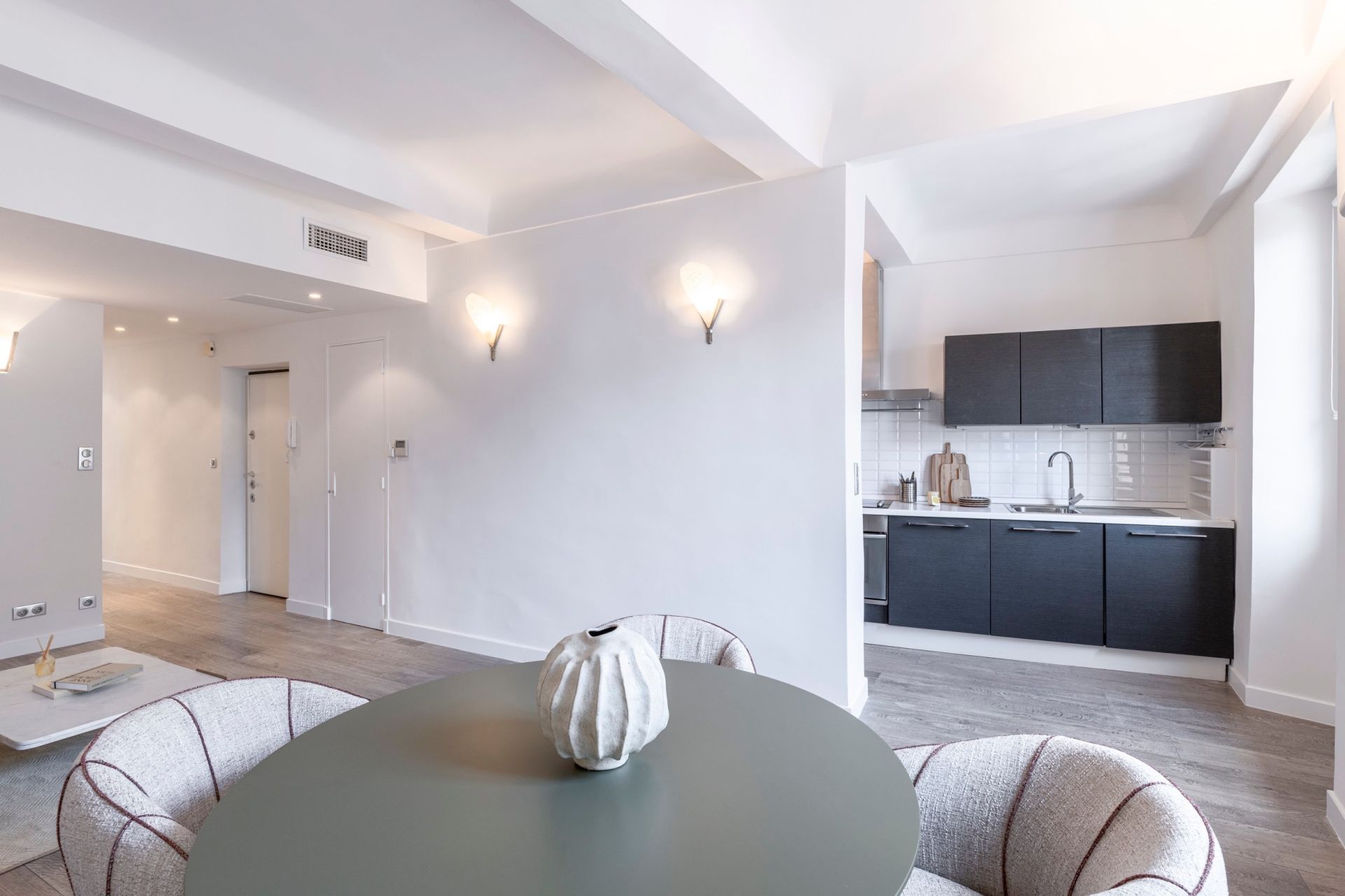 apartment 3 Rooms for sale on NICE (06000)