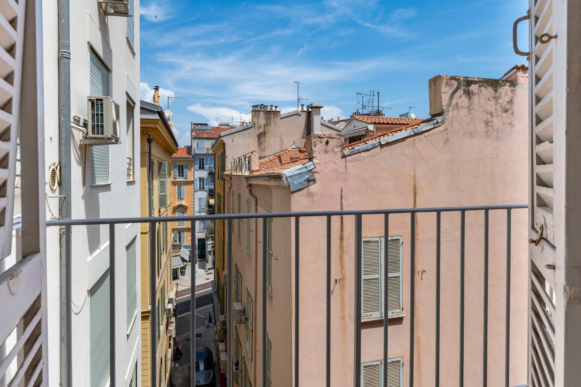 apartment 3 Rooms for sale on NICE (06000)