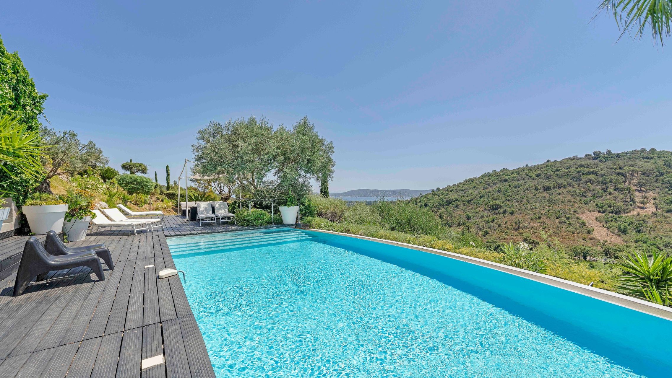 villa 8 Pièces en vente sur GRIMAUD (83310)