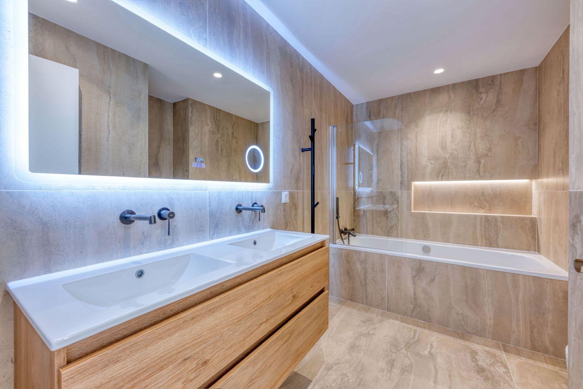 appartement 3 Pièces en vente sur JUAN LES PINS (06160)