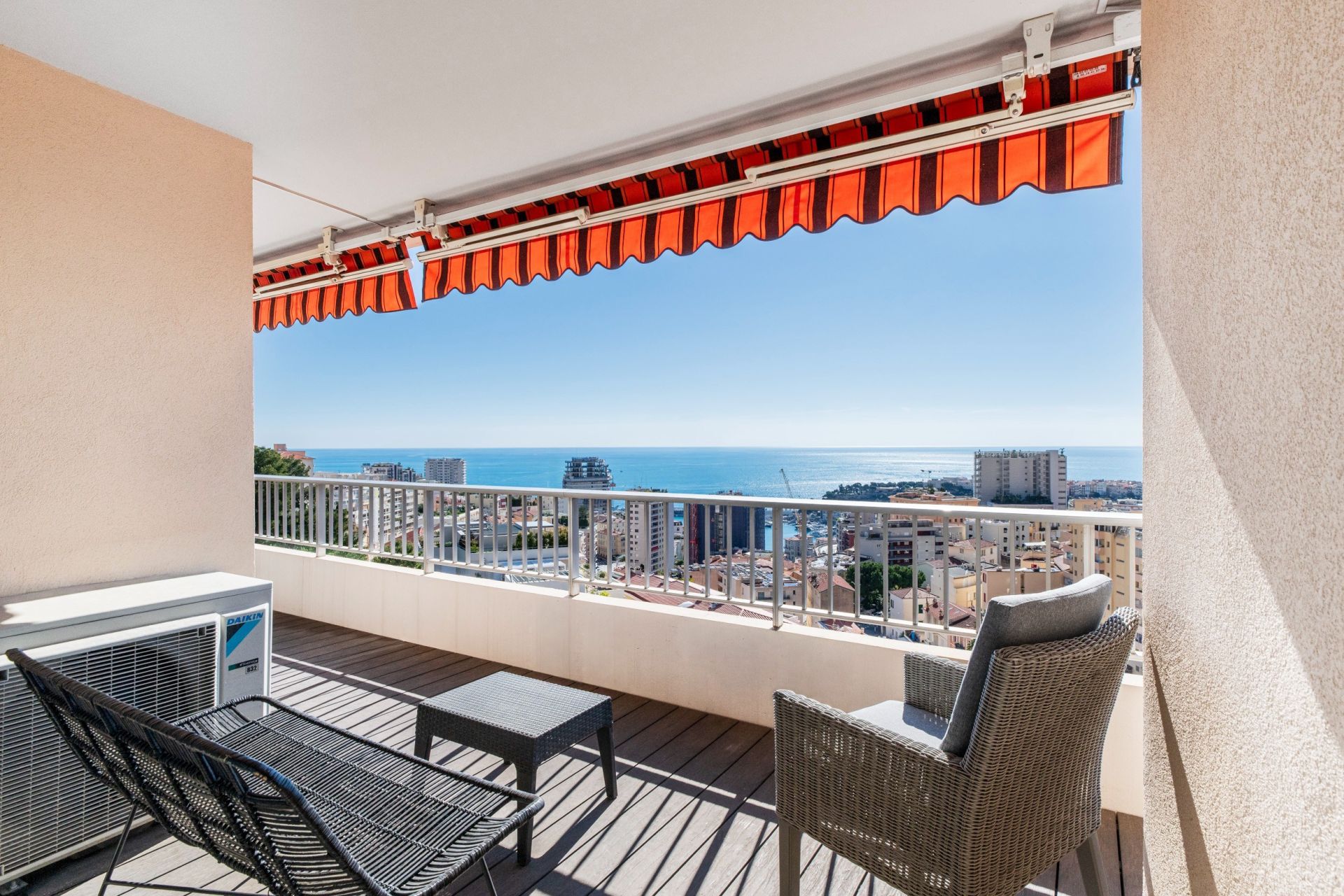 appartement 3 Pièces en vente sur BEAUSOLEIL (06240)