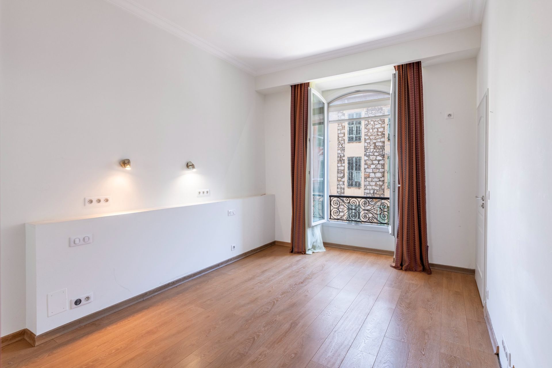appartement 6 Pièces en vente sur NICE (06000)