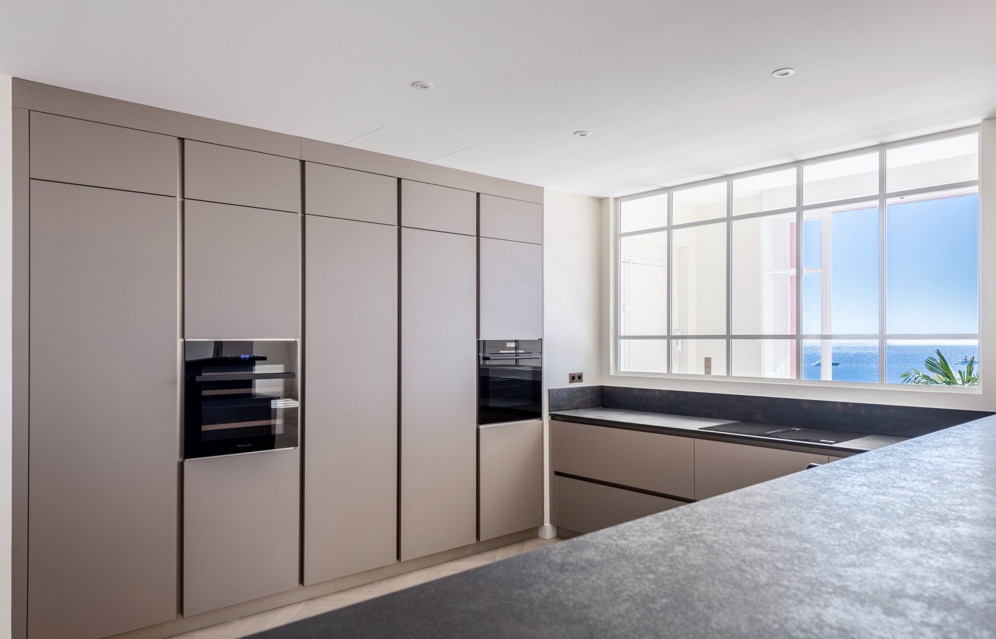 apartment 4 Rooms for sale on BEAULIEU SUR MER (06310)