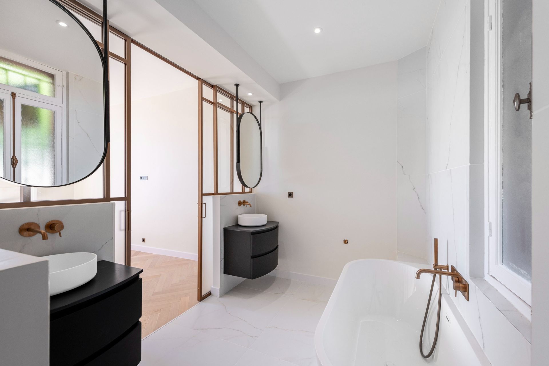 apartment 4 Rooms for sale on BEAULIEU SUR MER (06310)