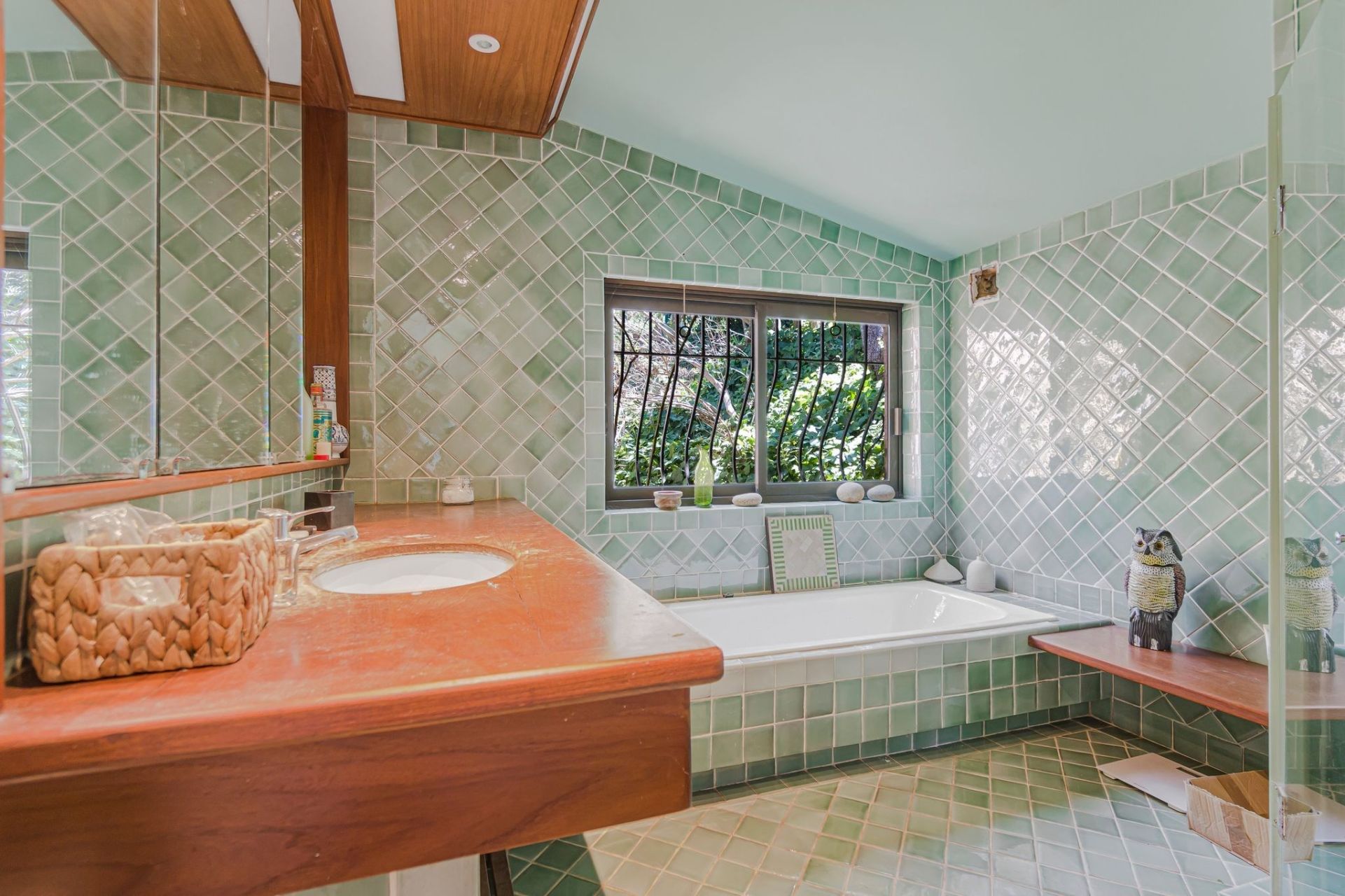 maison provençale 7 Pièces en vente sur THEOULE SUR MER (06590)