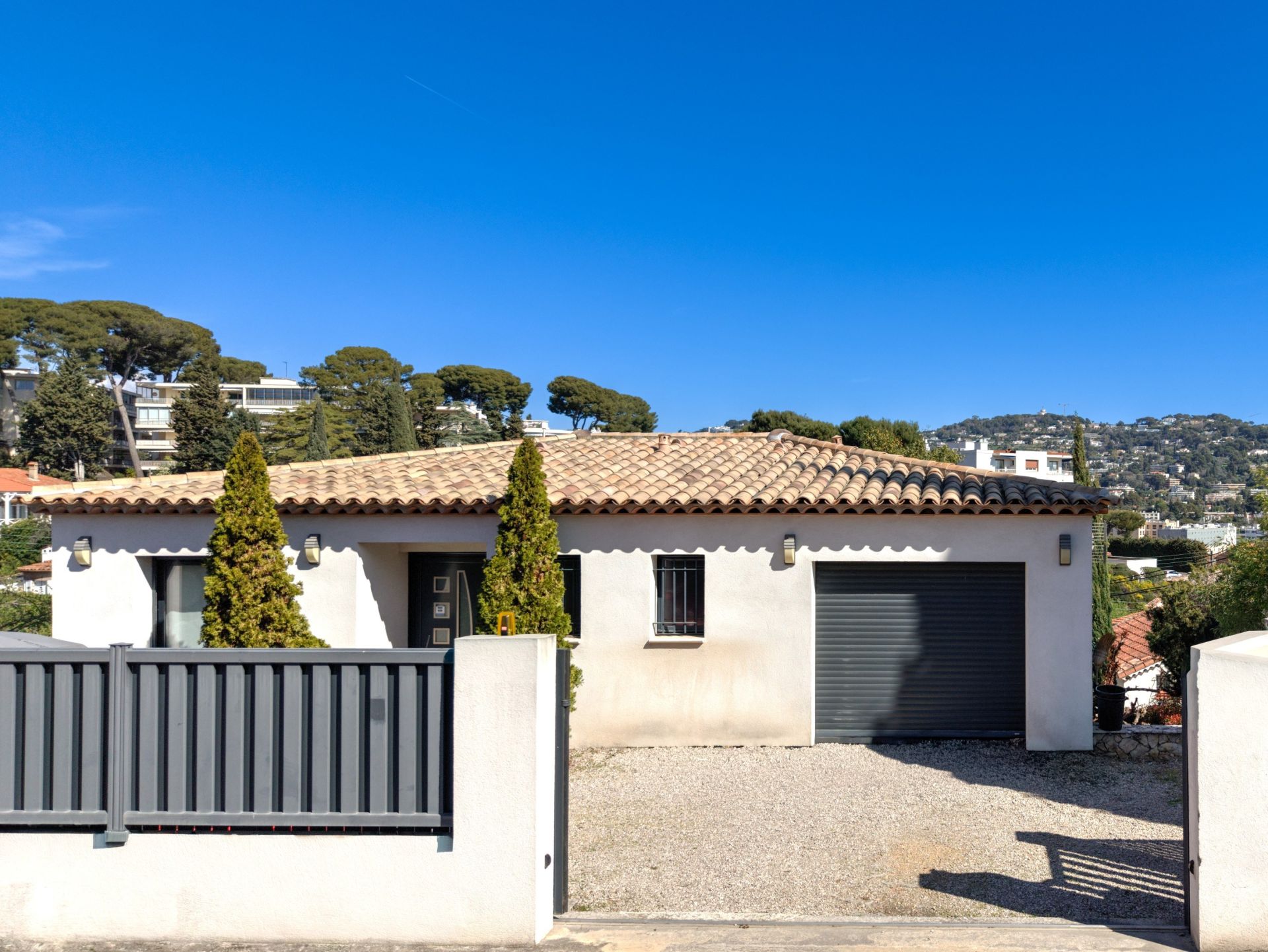 maison contemporaine 7 Pièces en vente sur CANNES (06400)