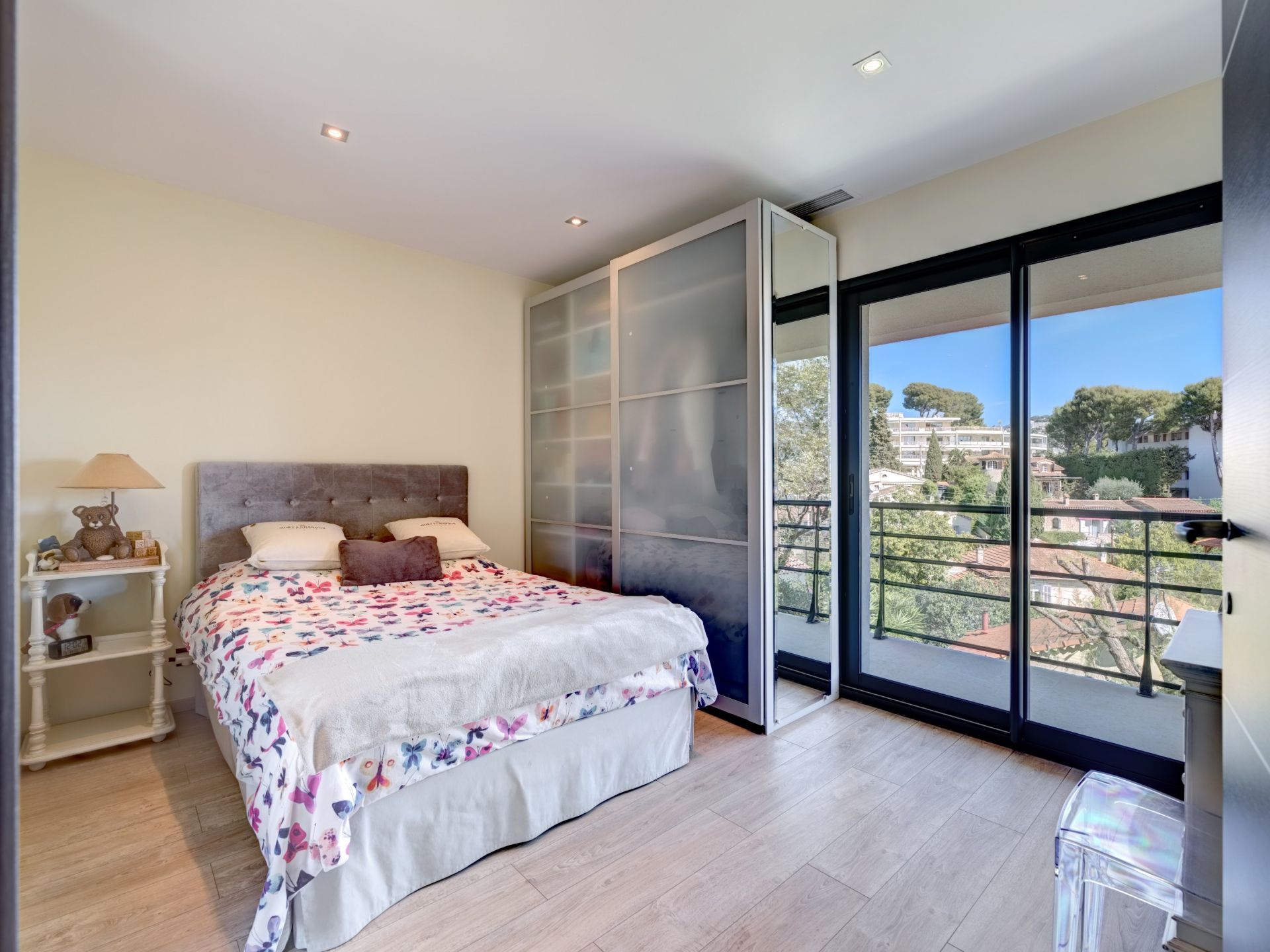 maison contemporaine 7 Pièces en vente sur CANNES (06400)