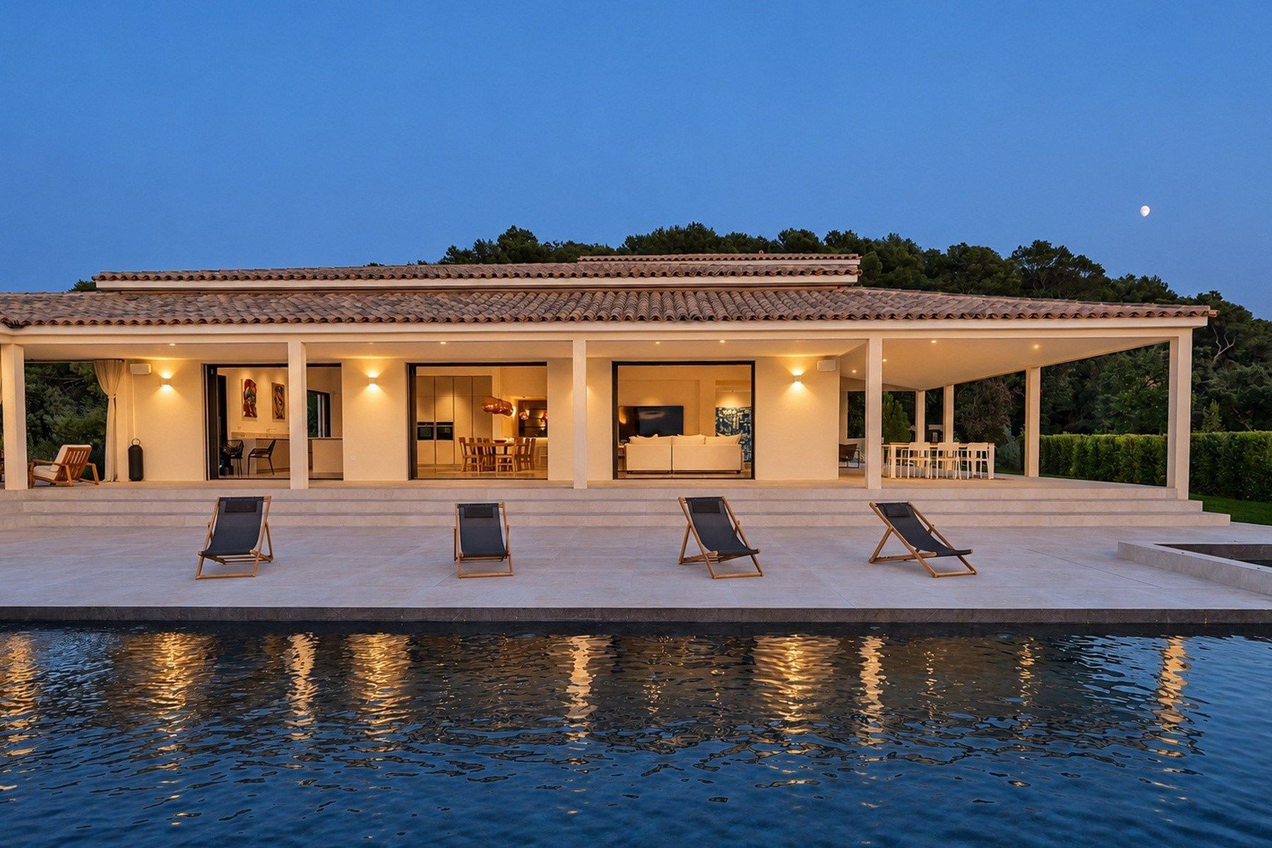villa 10 Pièces en vente sur MOUGINS (06250)
