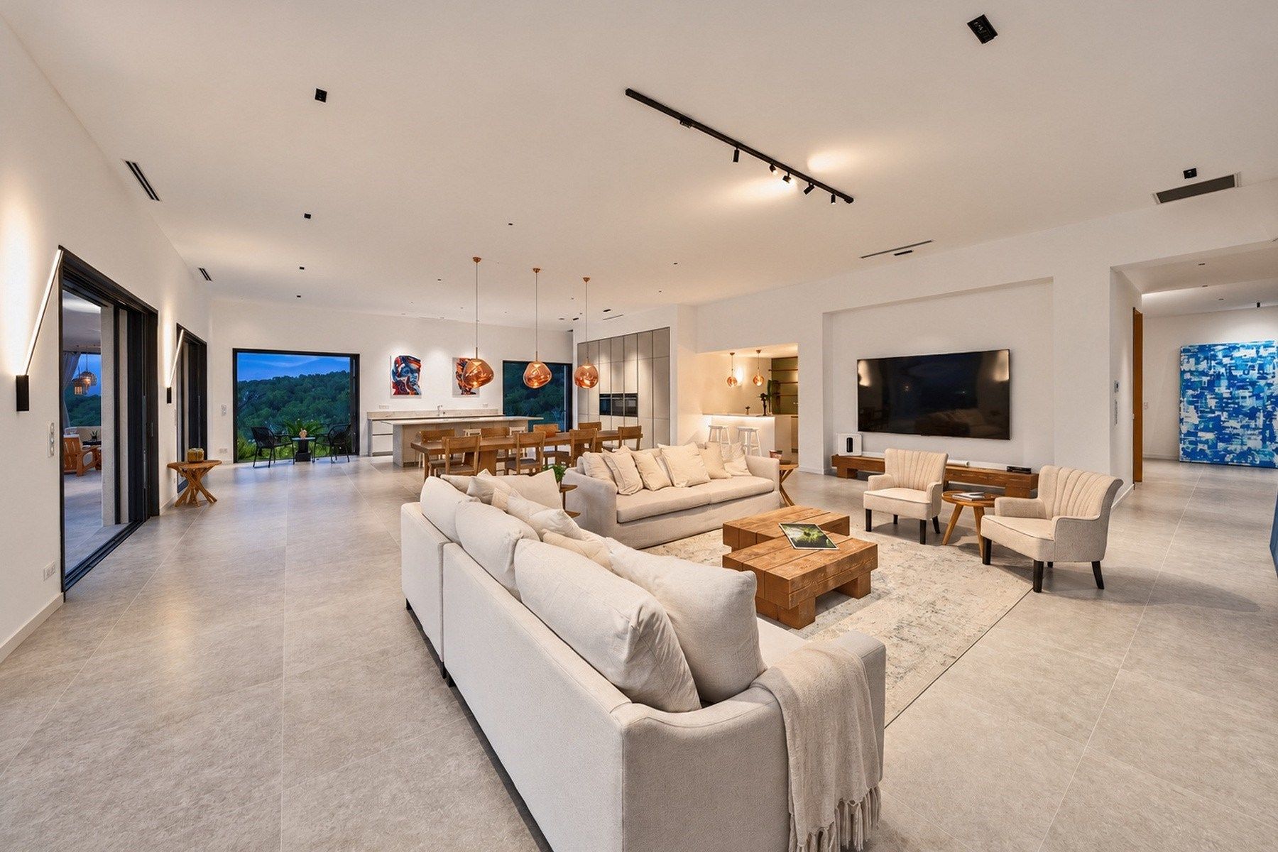 villa 10 Pièces en vente sur MOUGINS (06250)