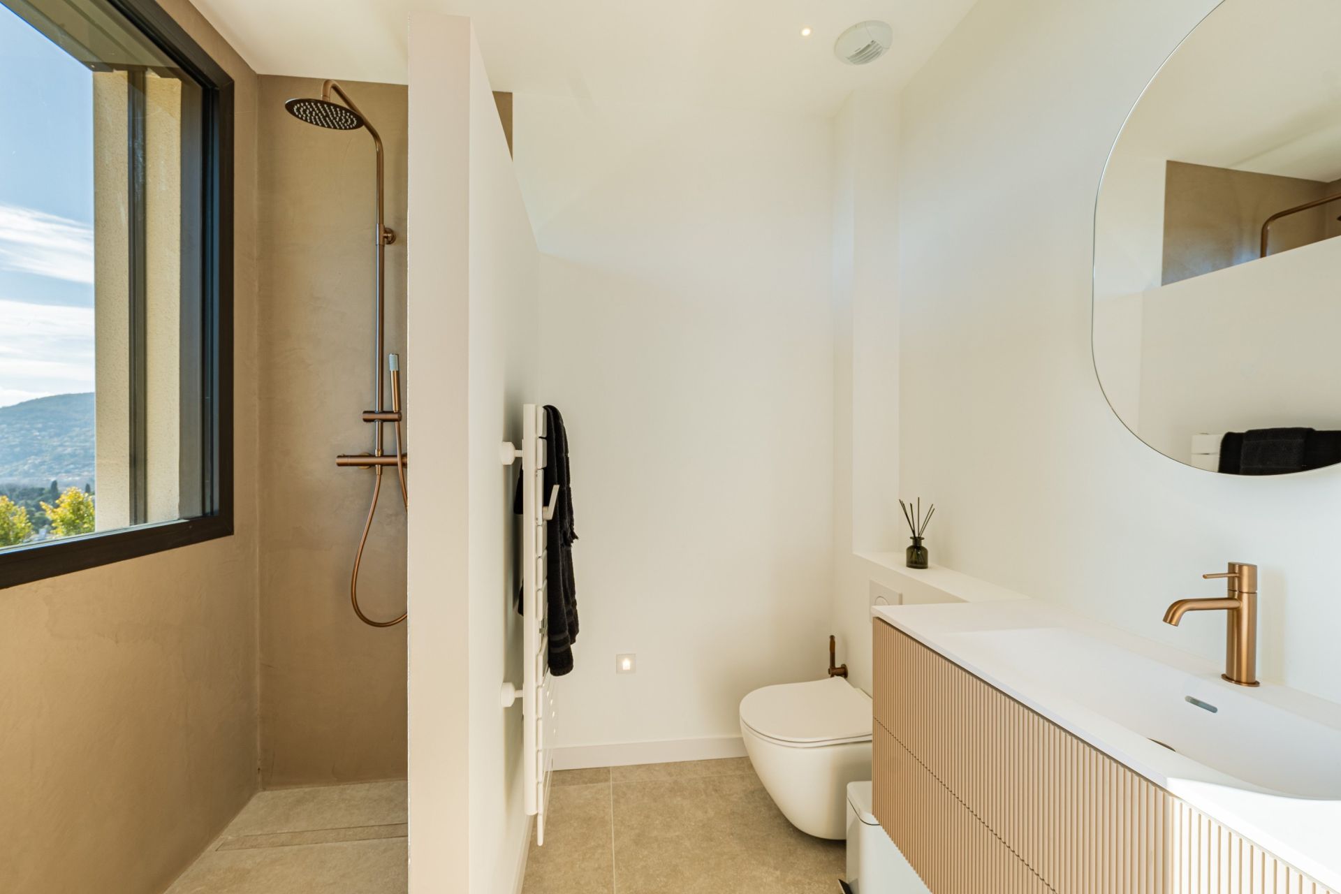 villa 10 Pièces en vente sur MOUGINS (06250)
