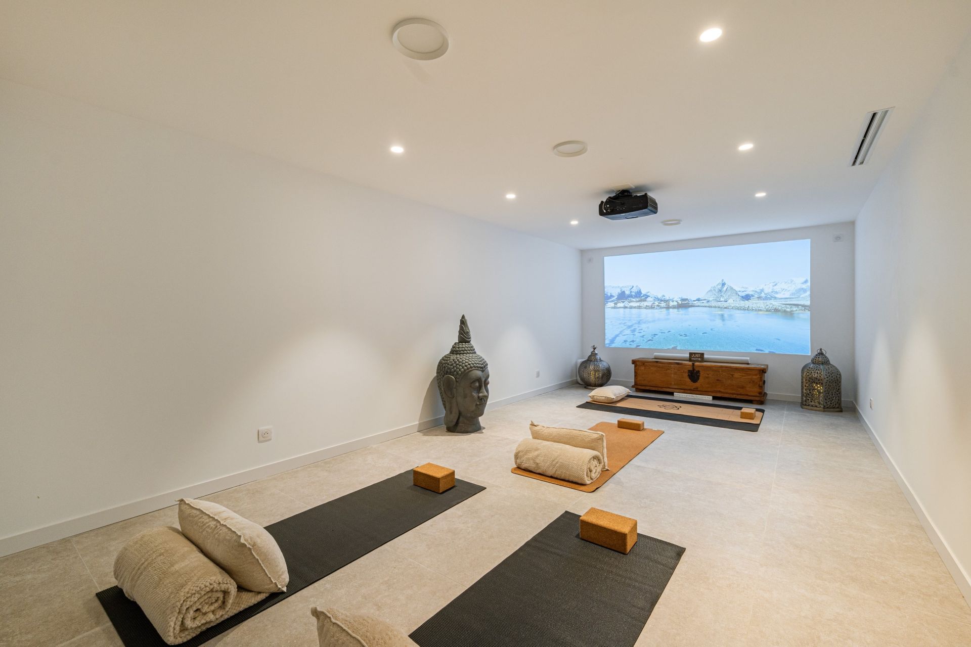 villa 10 Pièces en vente sur MOUGINS (06250)