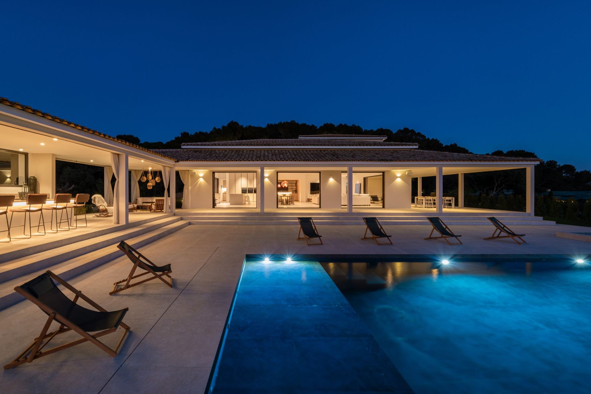 villa 10 Pièces en vente sur MOUGINS (06250)