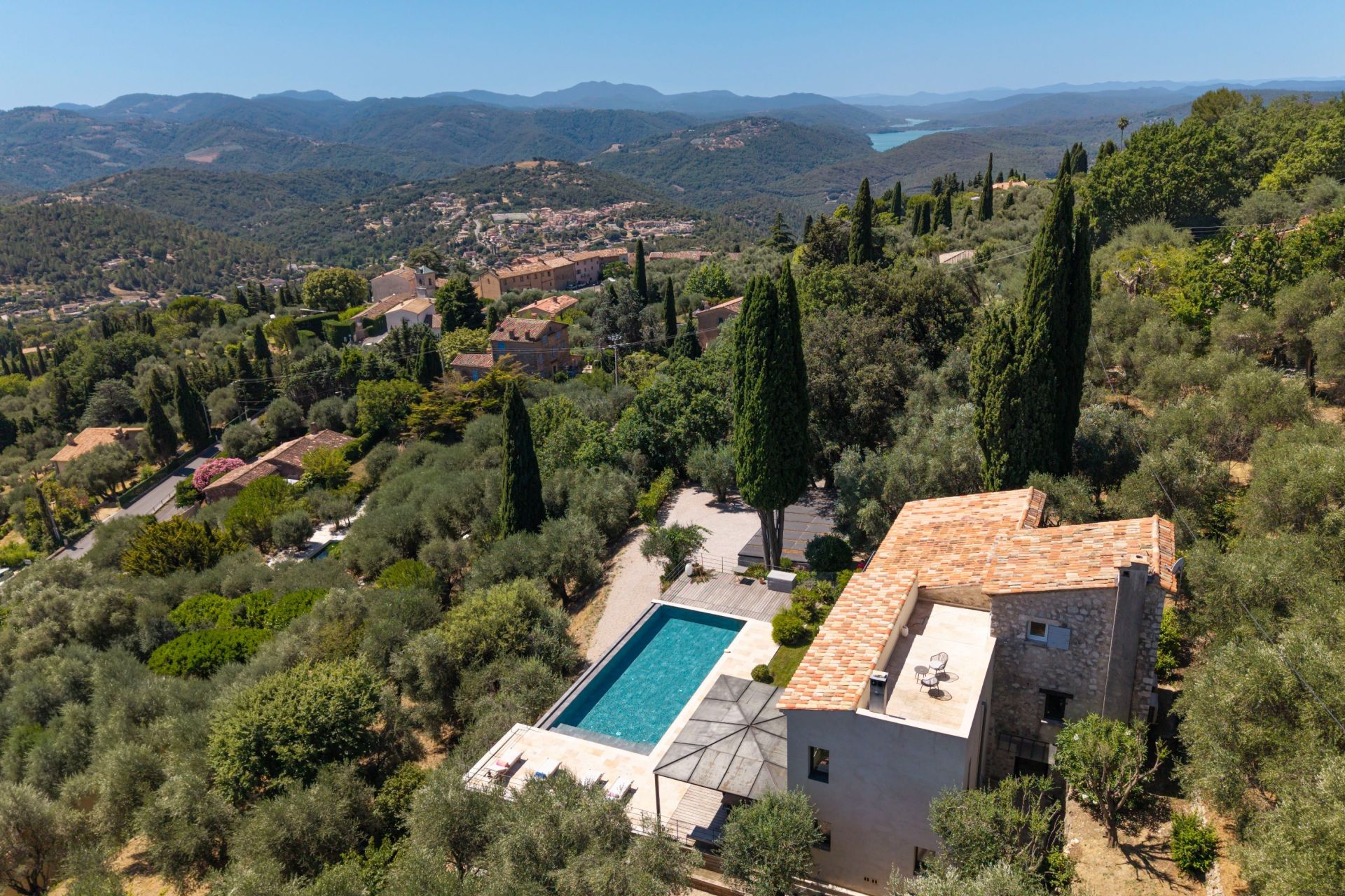 villa 7 Rooms for sale on LE TIGNET (06530)