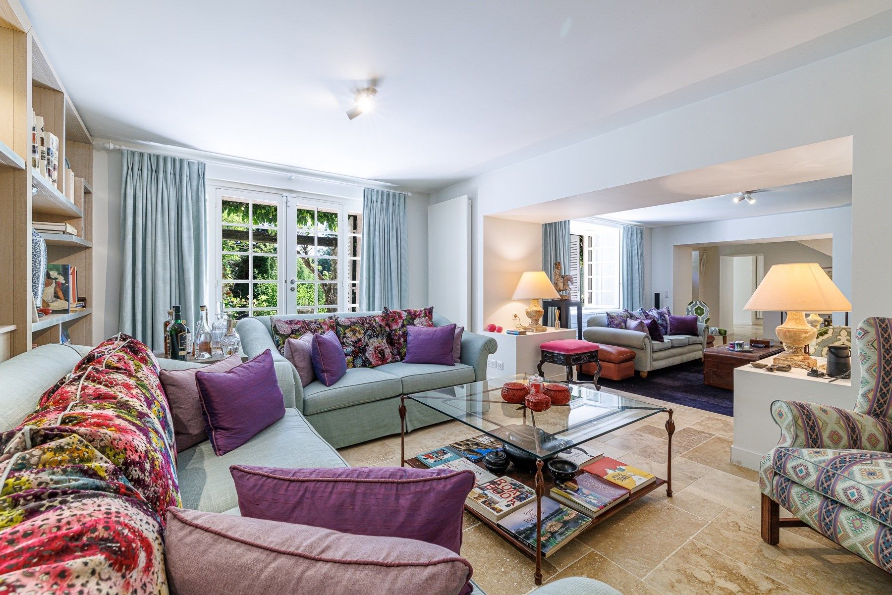 bastide 10 Rooms for sale on VENCE (06140)