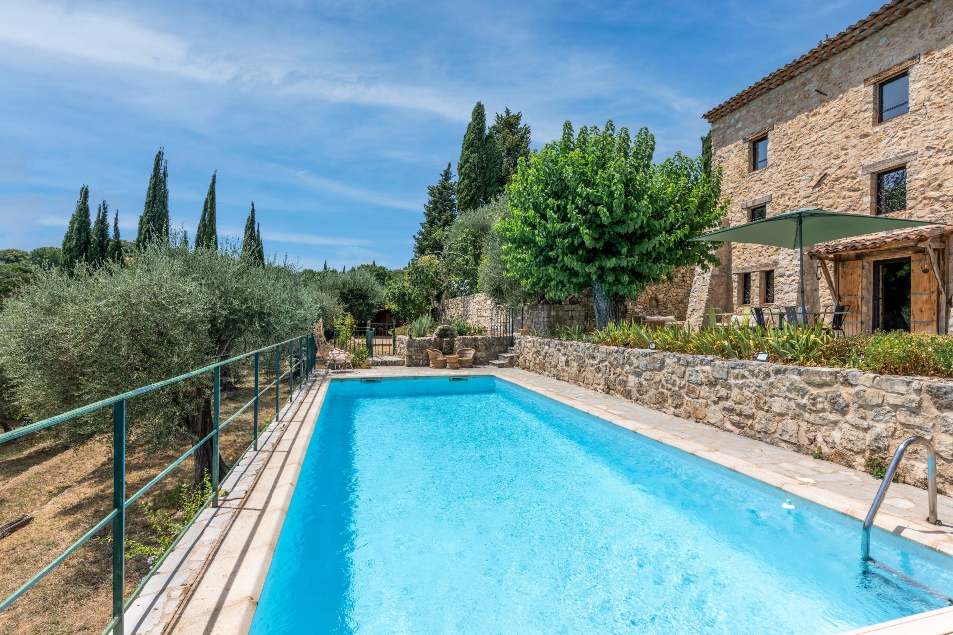 provencal house 6 Rooms for sale on SPERACEDES (06530)