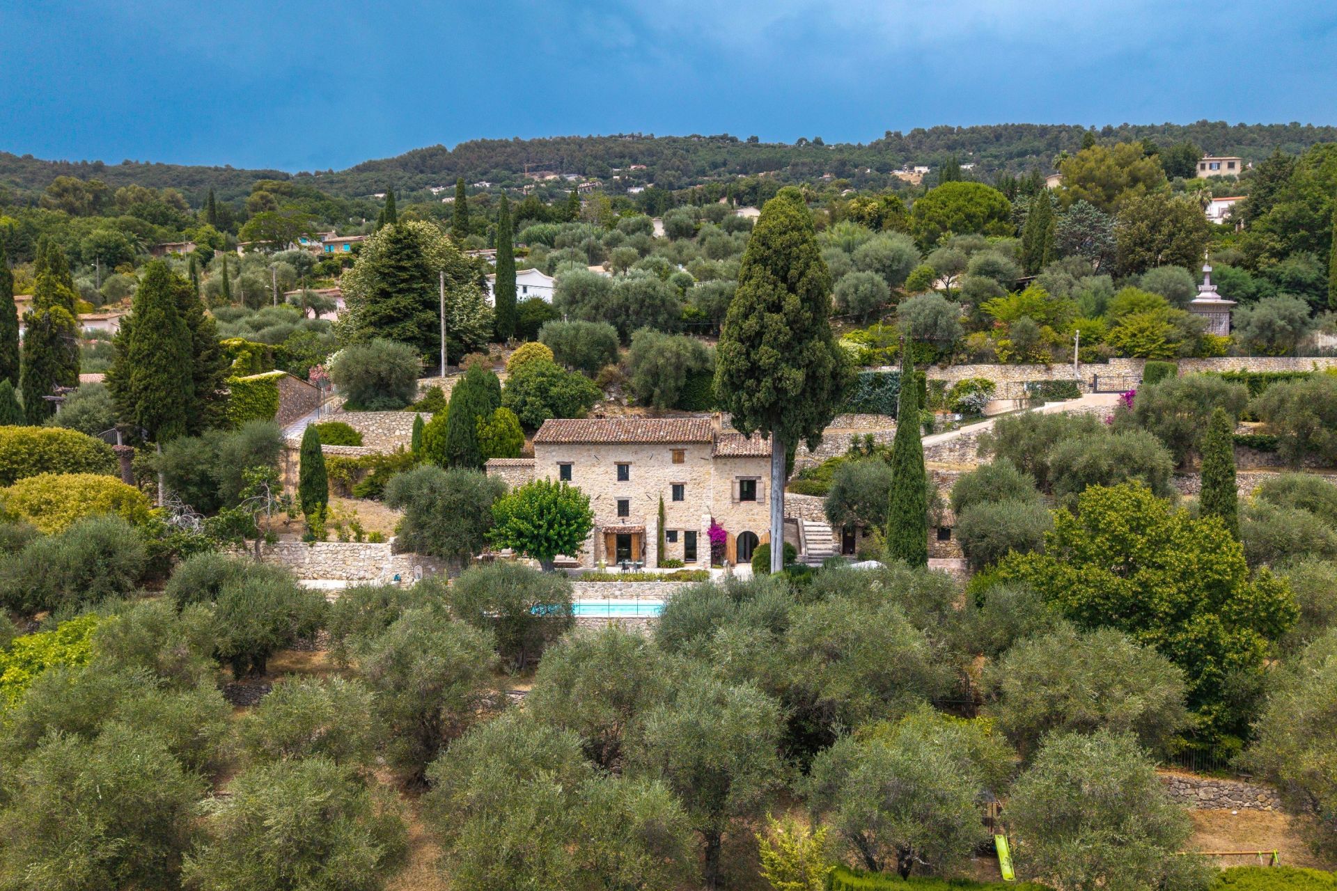 provencal house 6 Rooms for sale on SPERACEDES (06530)