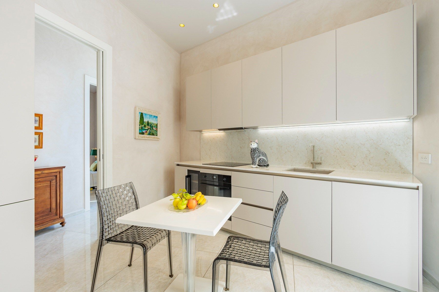 apartment 5 Rooms for sale on MENTON (06500)